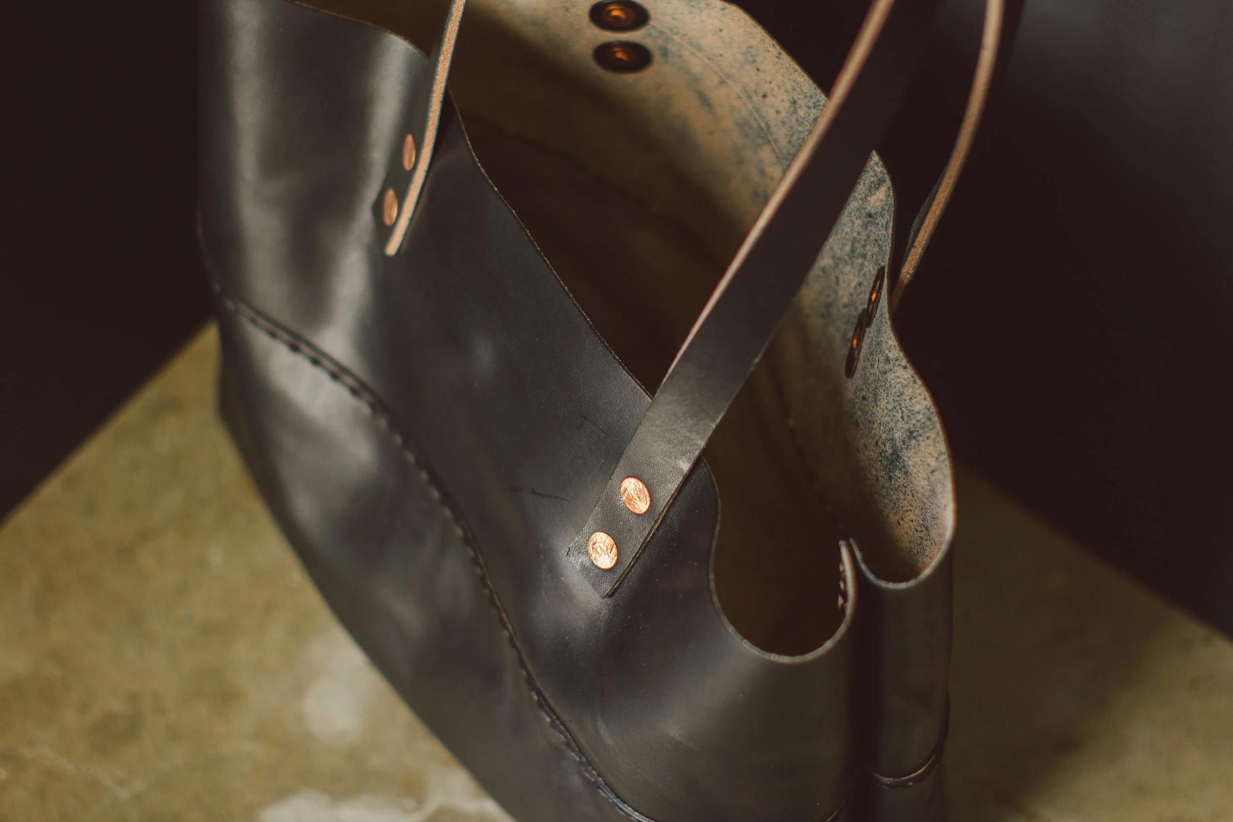 ToteBag_Black4.jpg