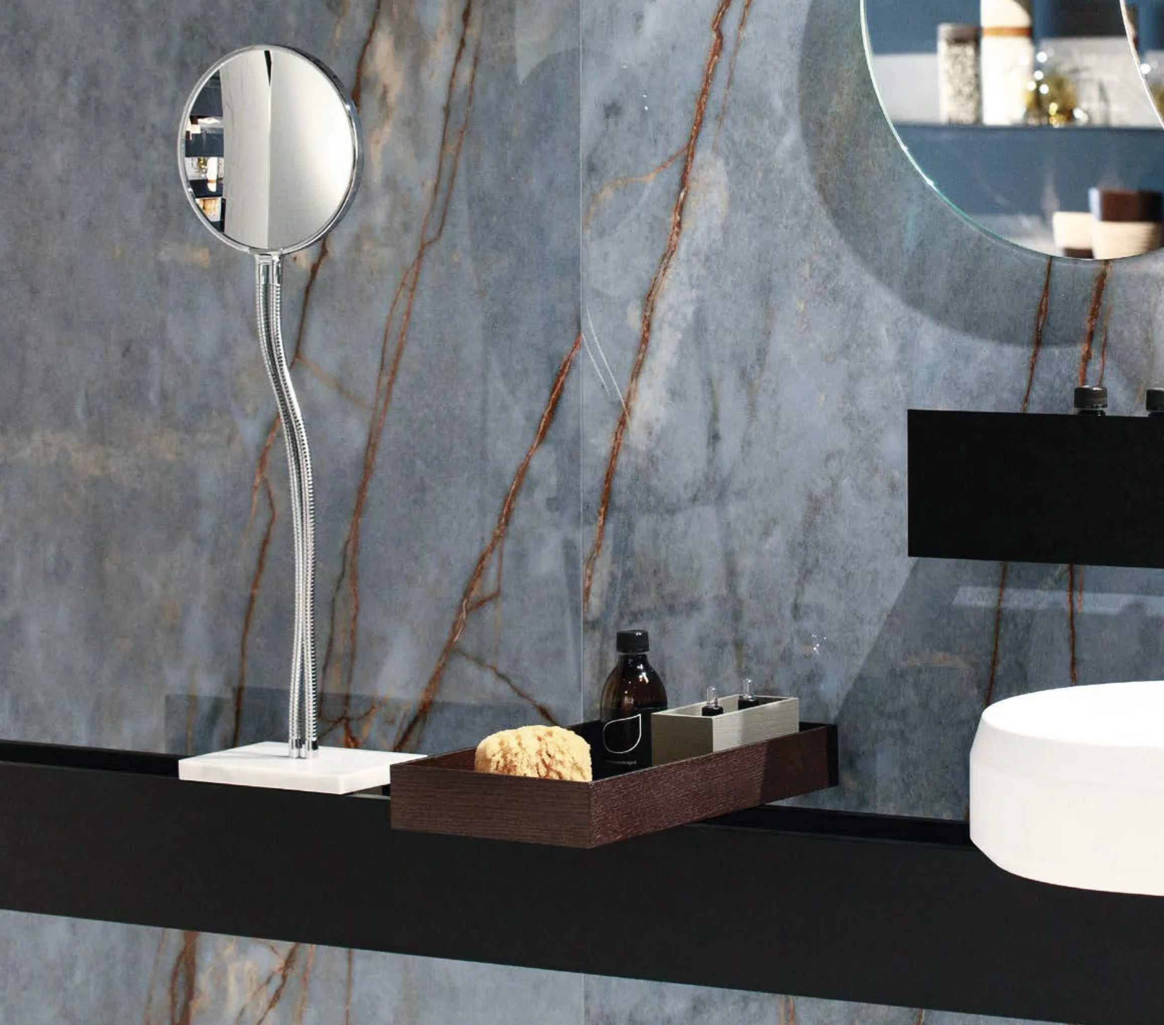 實景 明水玥(亮+霧) 120x280 (3).jpg