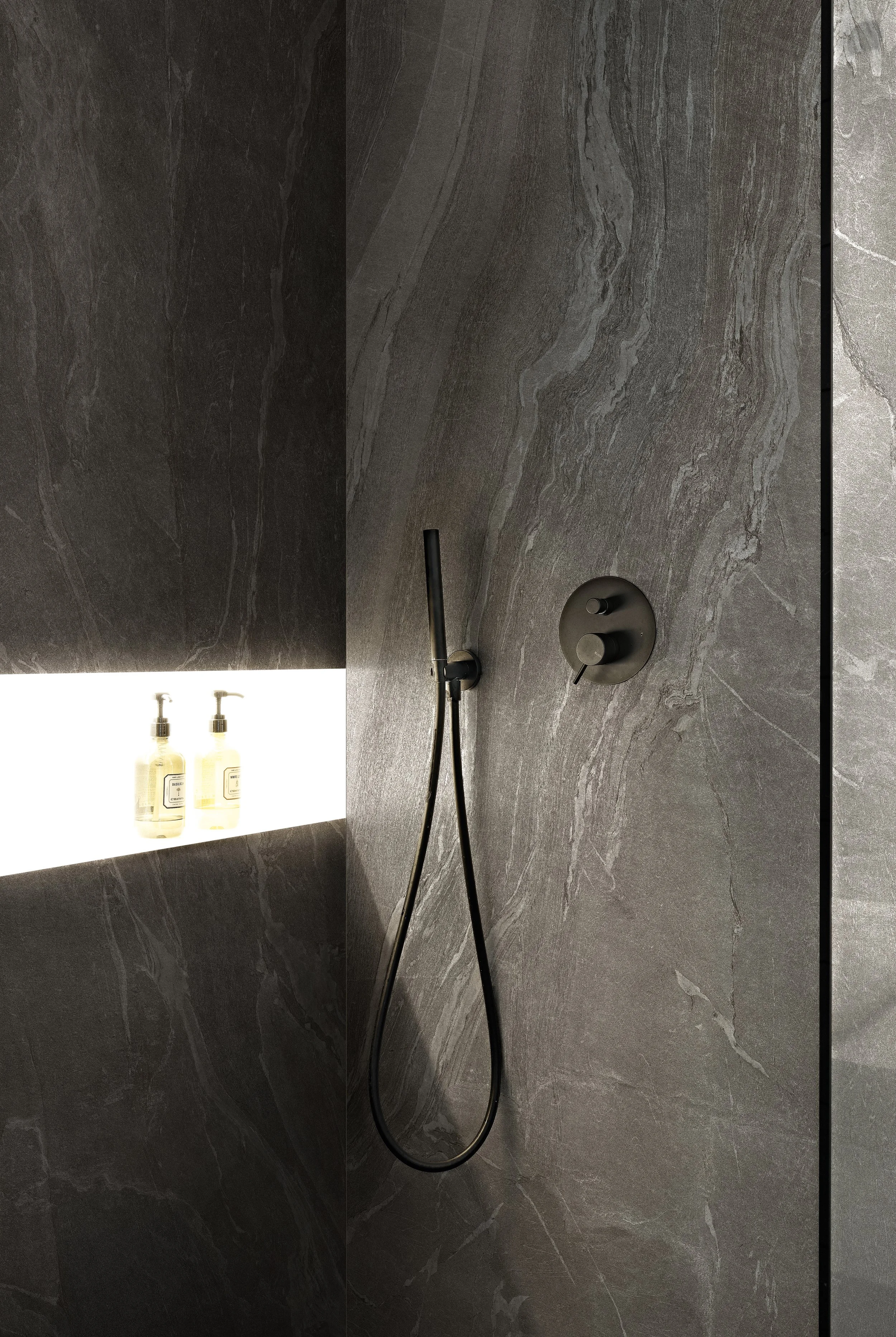 日暖時光_實景_黑(霧)_ (2).jpg