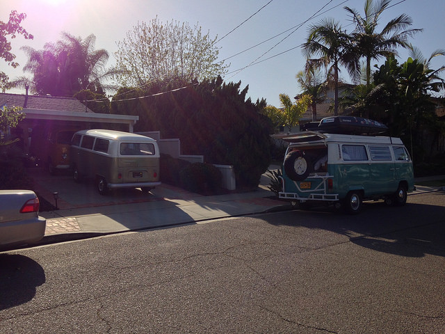 We also stopped by Aeromech (from the Samba)'s place to give the bus a quick inspection. He gave it the aeromech seal of approval. We haven't had any VW techs inspect the bus, so it was great to have reassurance that we can trust the bus.