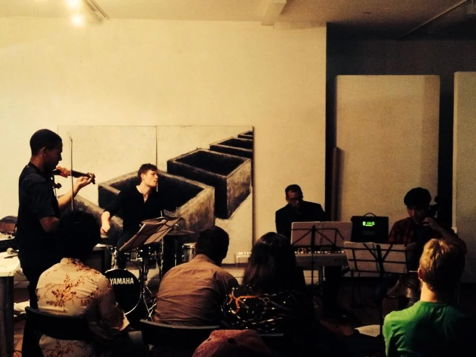 Resobox Performance with Rick Martinez 