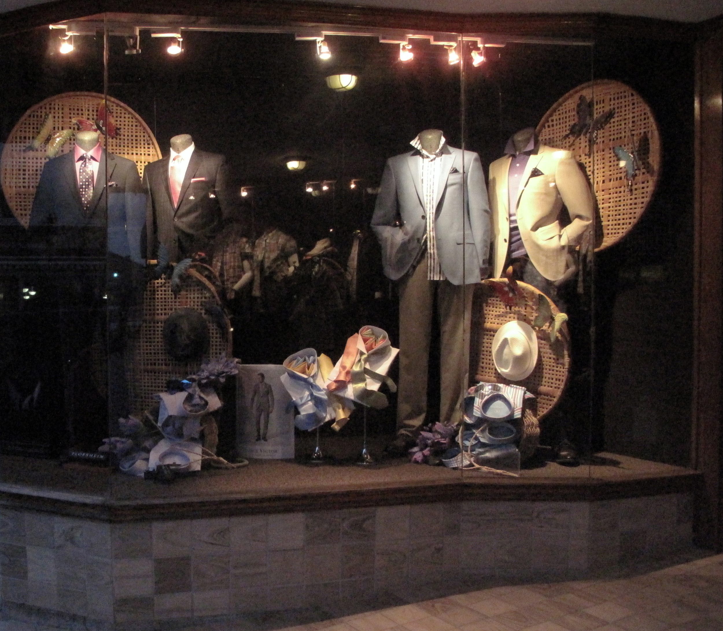 1011 - 05Interiors.jpg