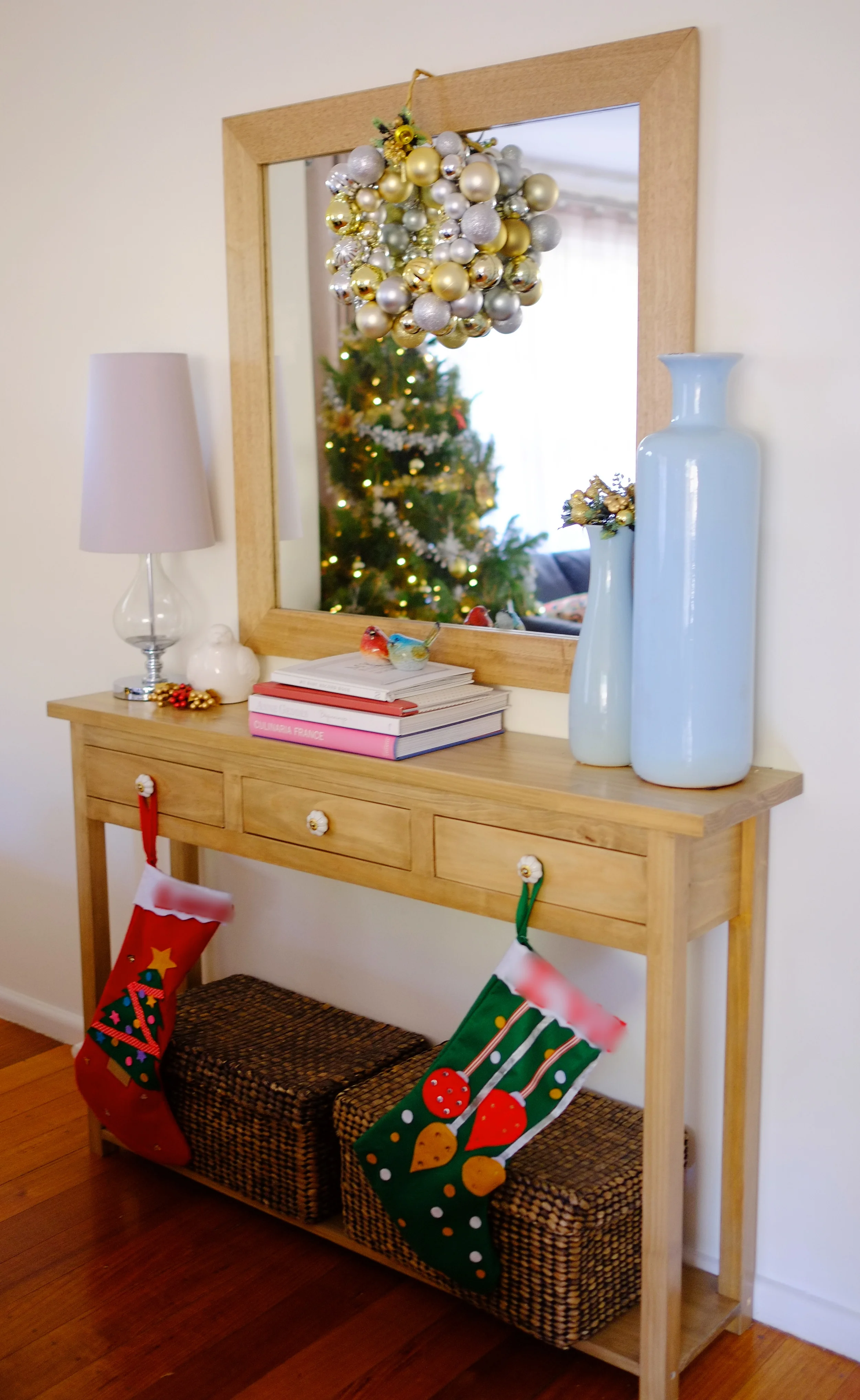 christmas console