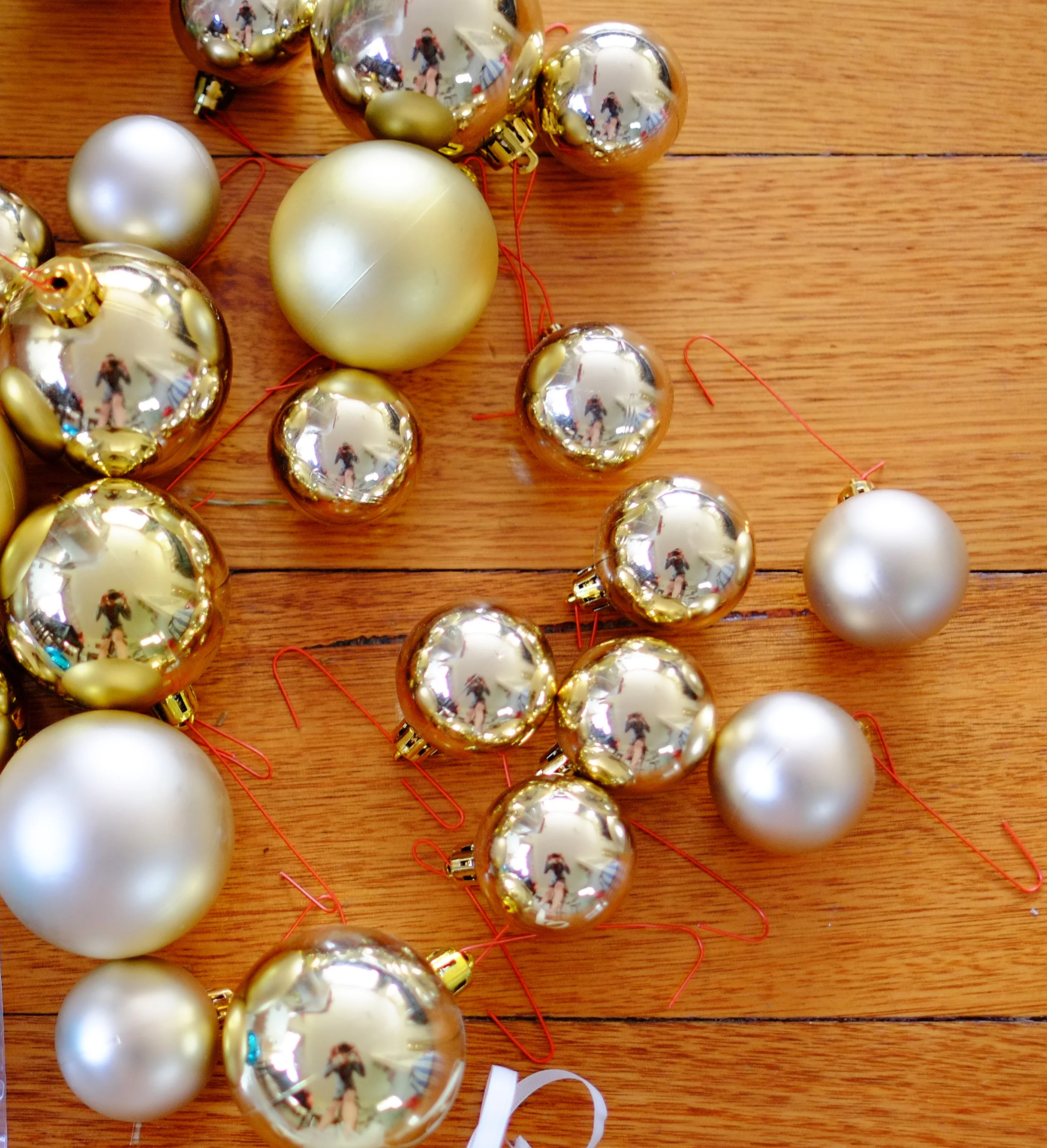 bauble hooks