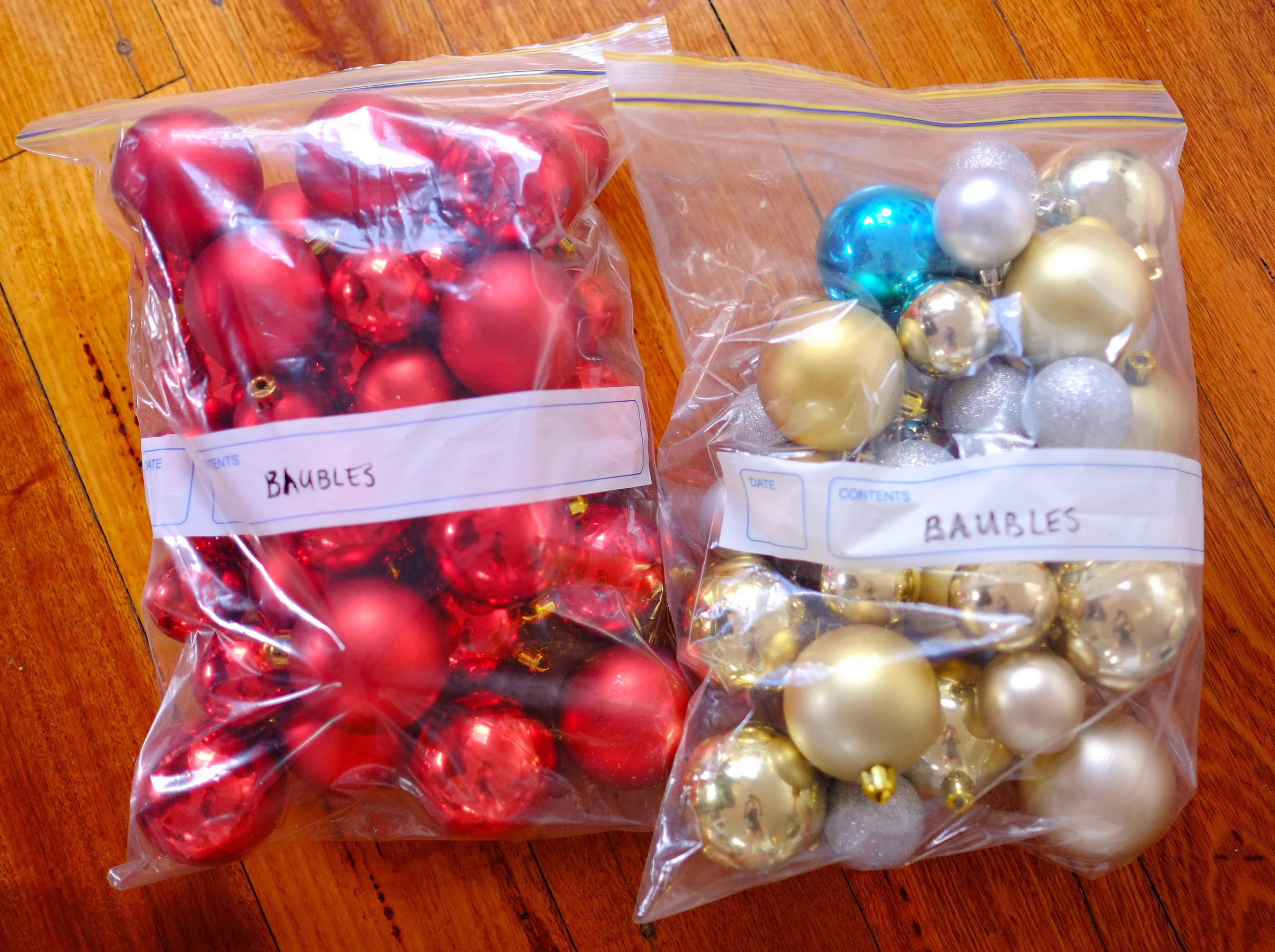 baubles organised