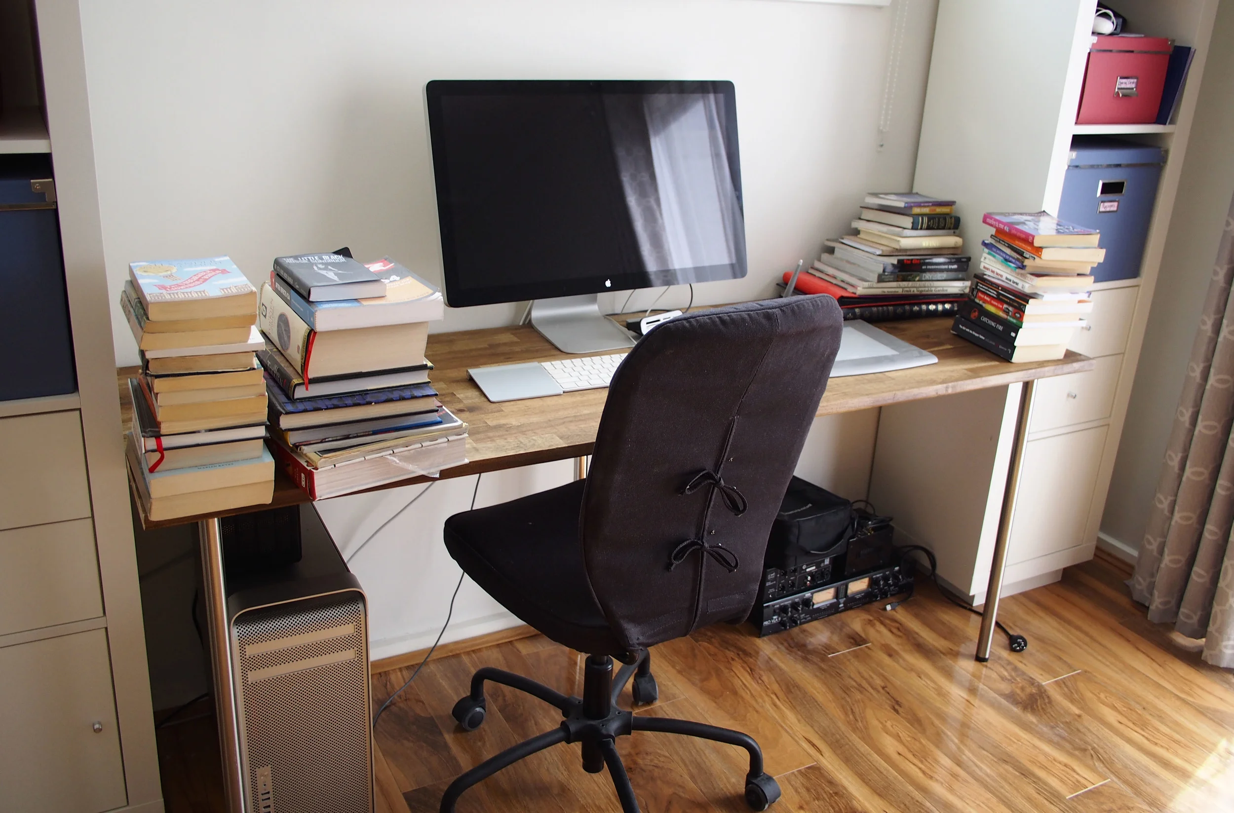 bedroom declutter