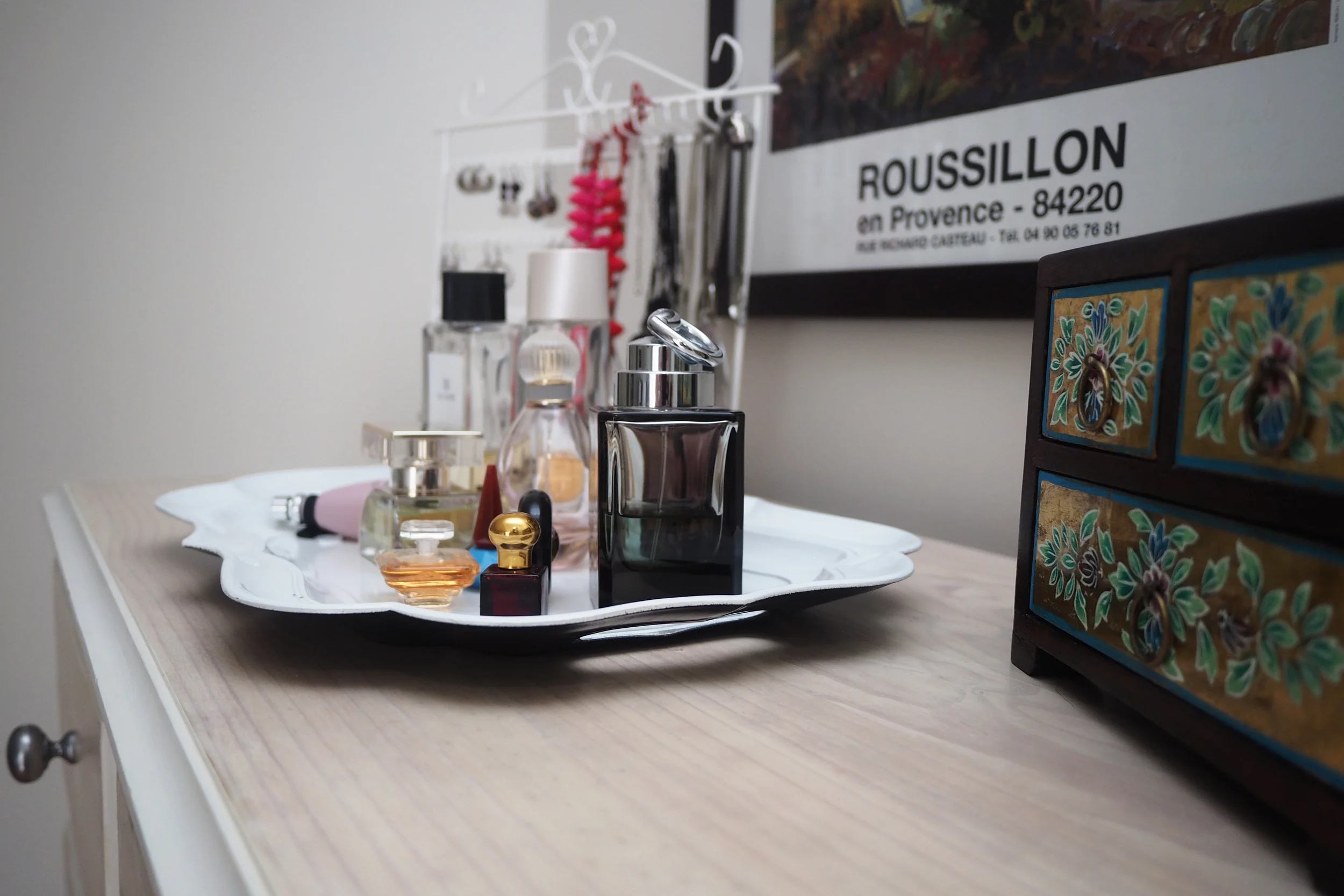 perfume display