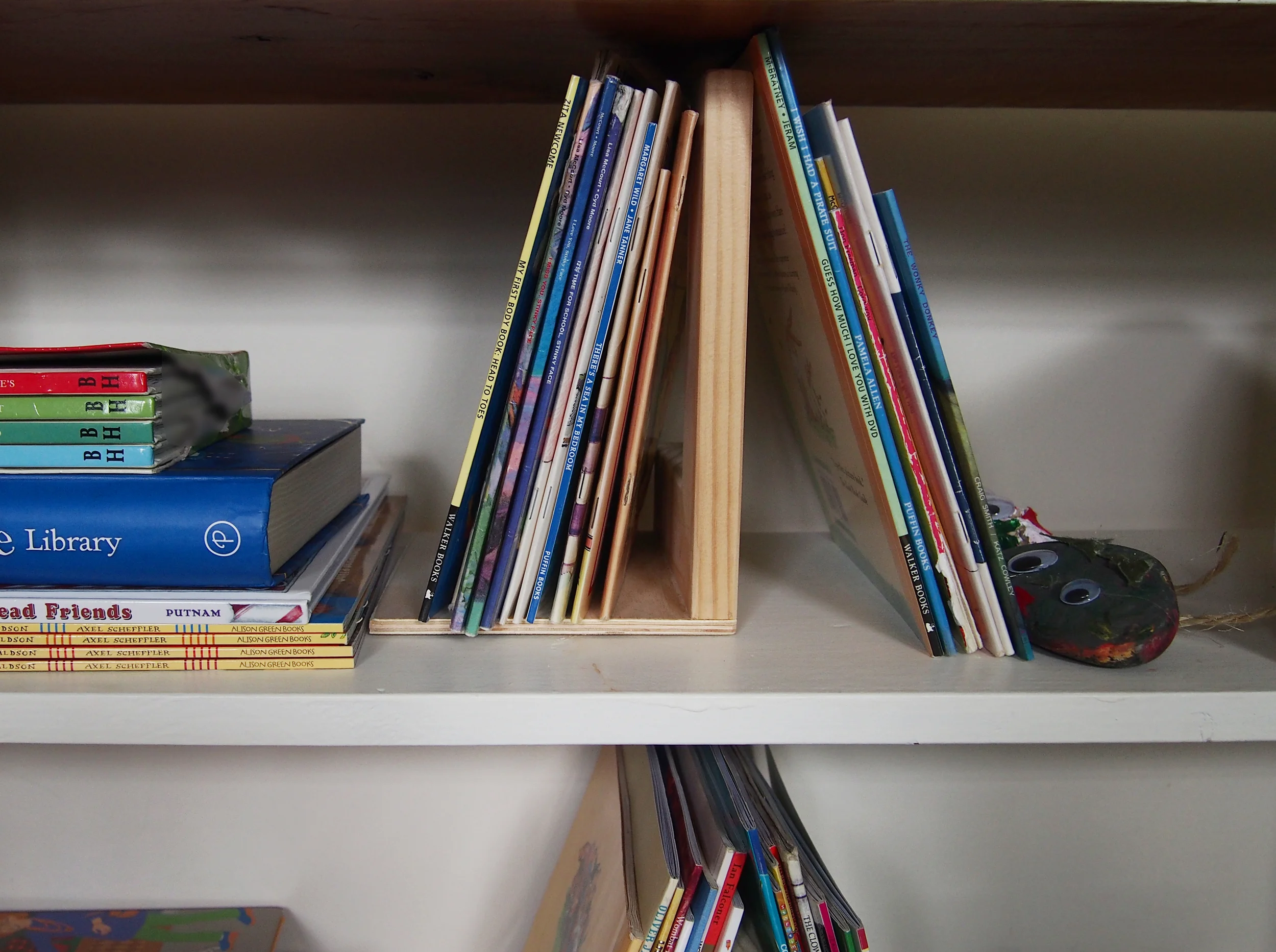 organised kids' books