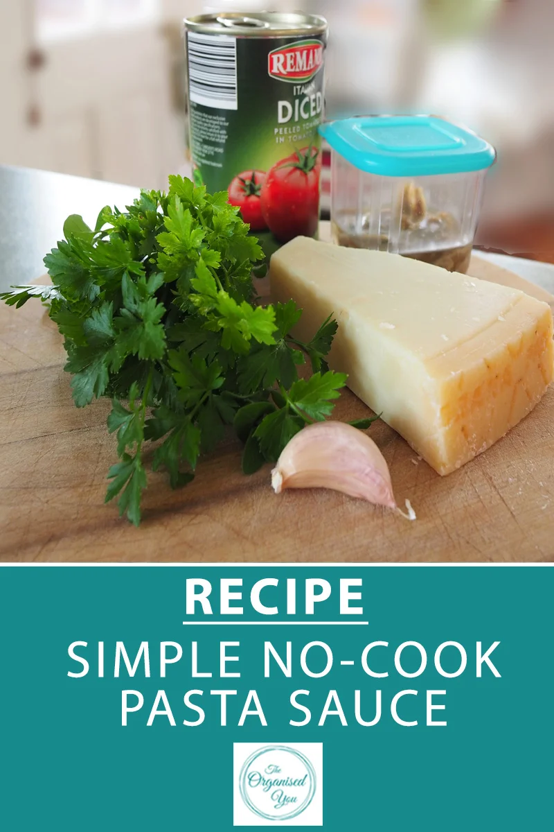 Recipe: Simple No-Cook Pasta Sauce - too tired to cook during the week, or no time when you get home from work? A no-cook pasta sauce is the perfect solutions for those times. Using a few key ingredients from the fridge and pantry, you'll have a delicious meal cooked in no time! Click through for the FREE printable download for this super-simple pasta sauce recipe