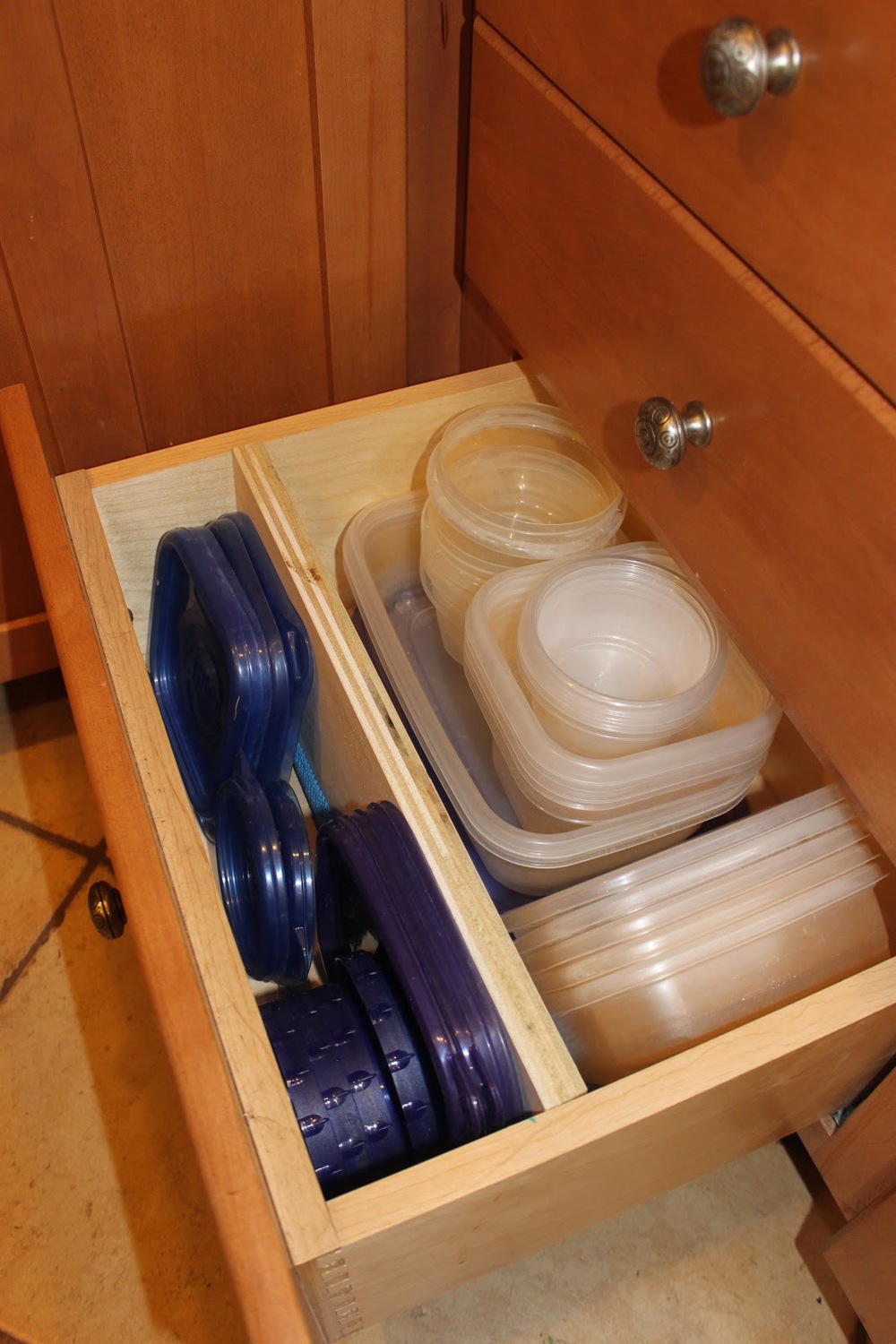 15 ideas for organising your food storage containers-Blog Home Organisation-The Organised You