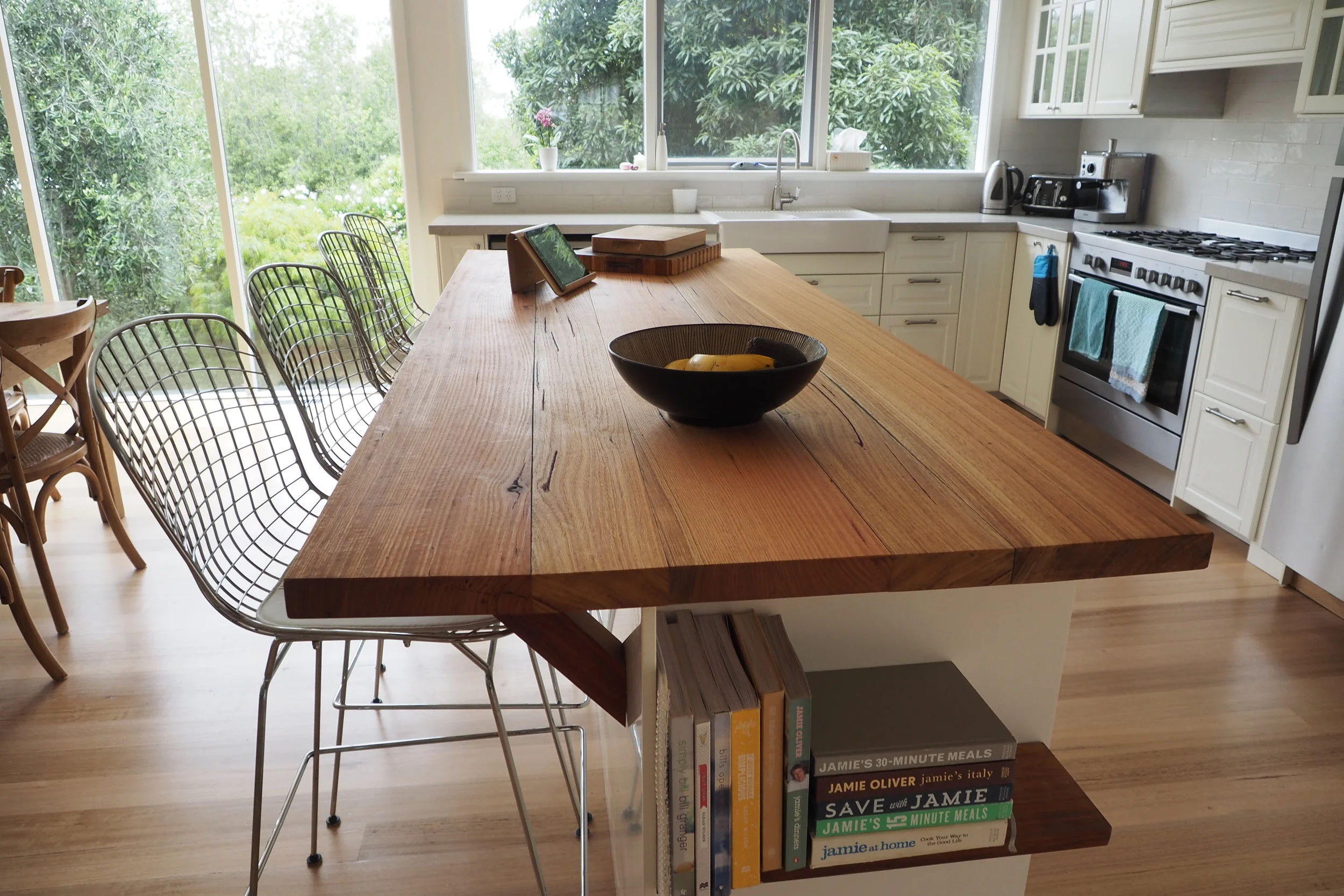 Clean and organised kitchen