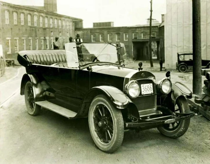 1920 Cadillac Type 59 GWM with body by Hollander & Morrill, who occupied Mill 2 from 1918 to 1925. Photo taken in the Upper Millyard about 1922.