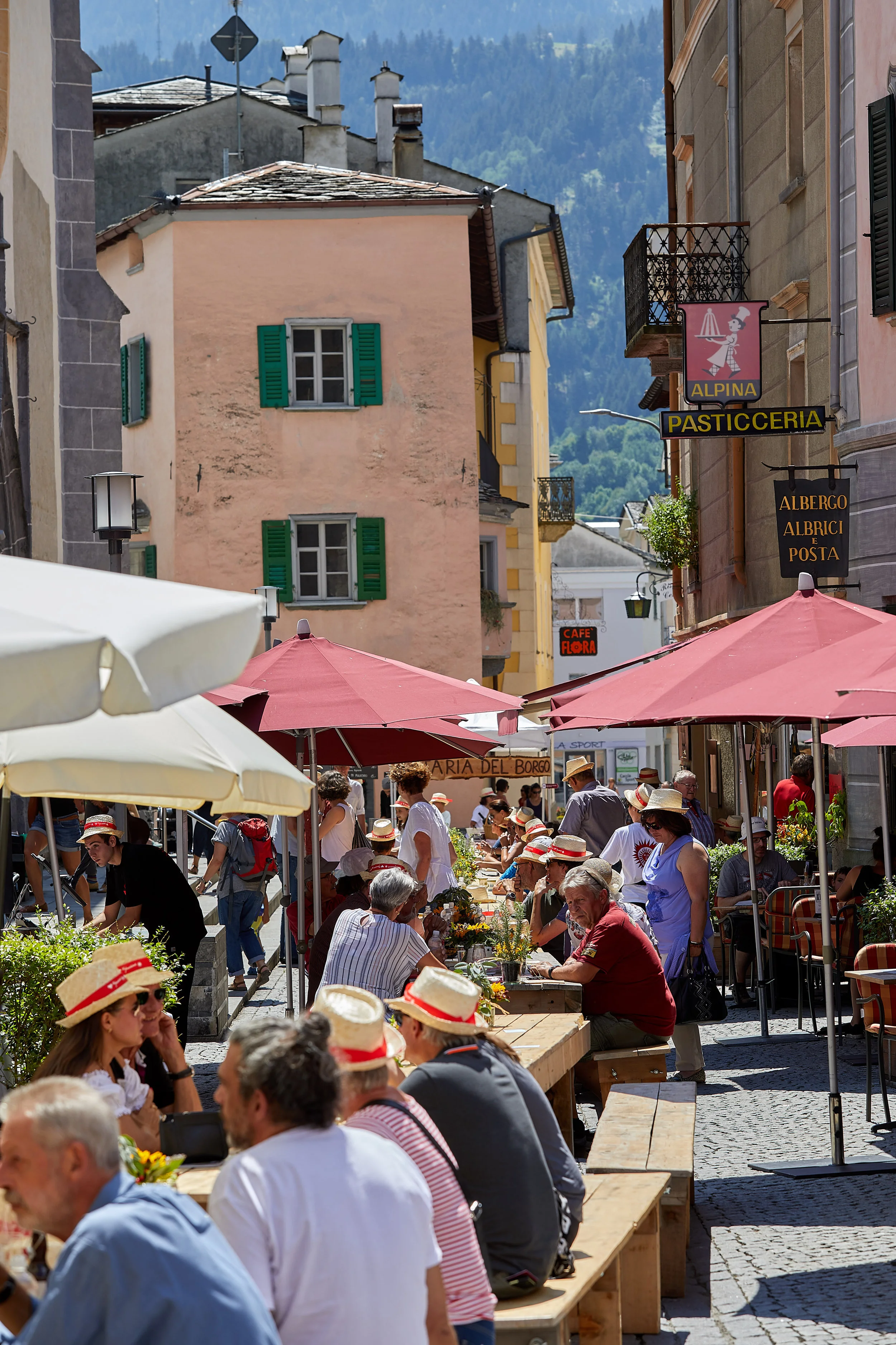 Tavolino_Poschiavo_2018_Stefanie_Koehler_8991.jpg