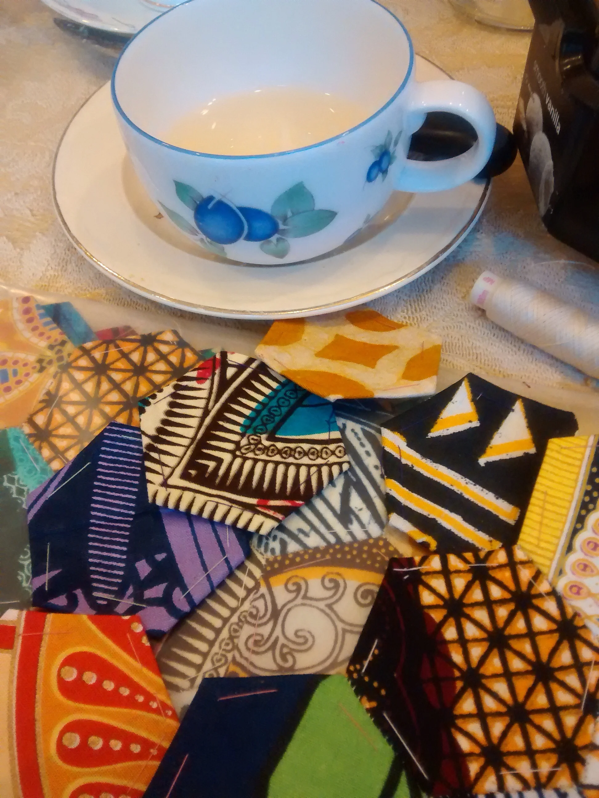 And so it begins... not exactly tea #drunquilting