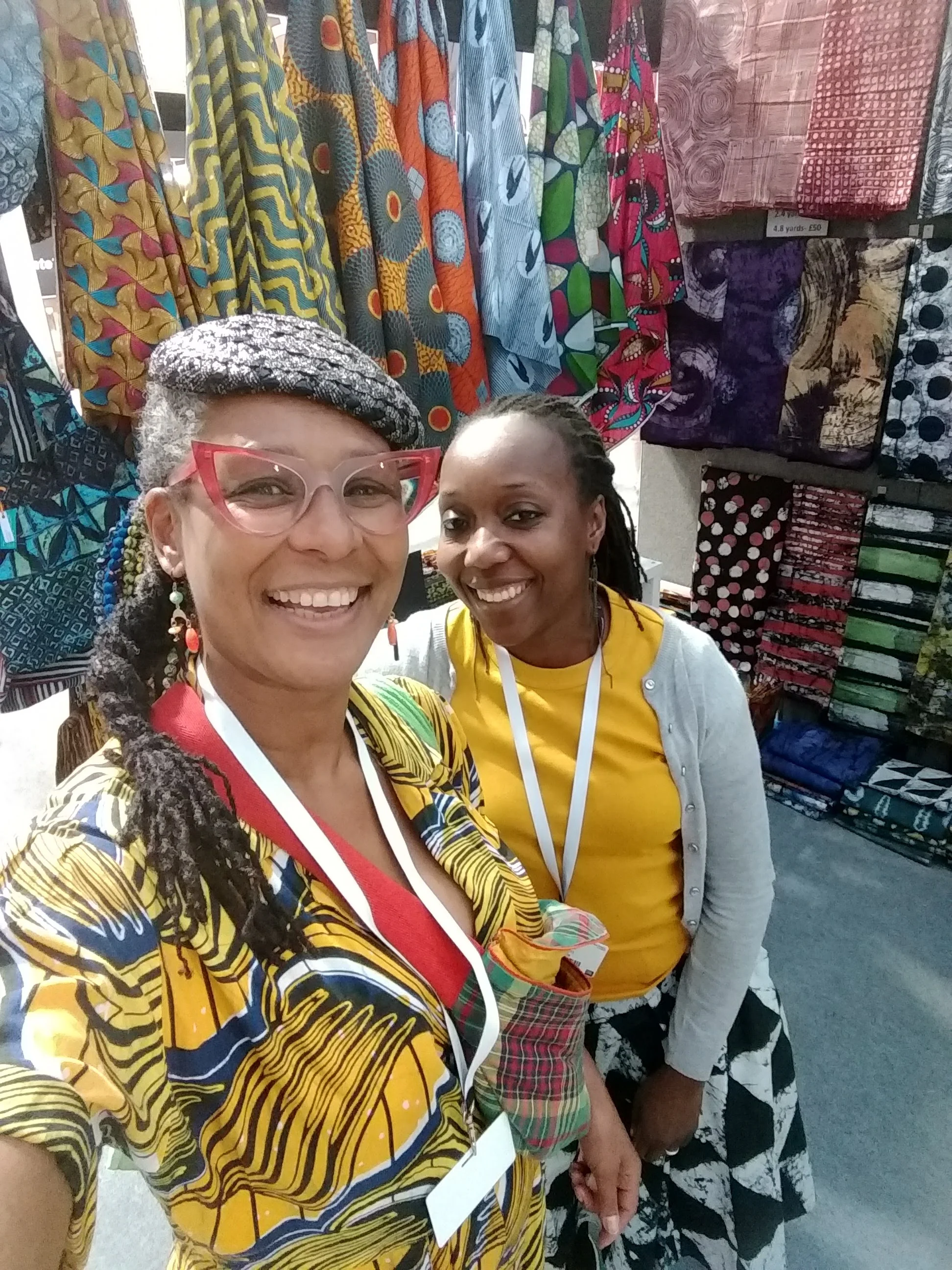Met up with one of my favourites, Dolape, owner of Urbanstax at my second stint at The Knitting and Stitching Show, this time at Alexandra Palace. Who told me to go to Kensington then? Don’t ask. October 2018.