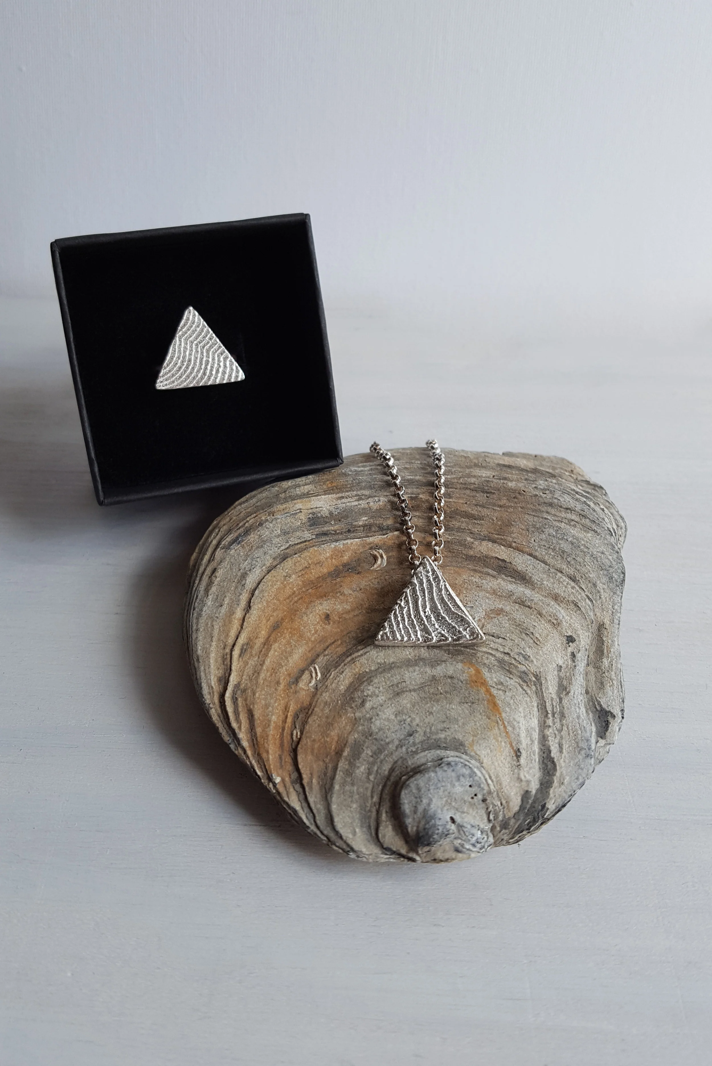 Necklace 6.jpg