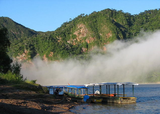 Beni River, Rurrenabaque. Photo by Gregor Samsa
