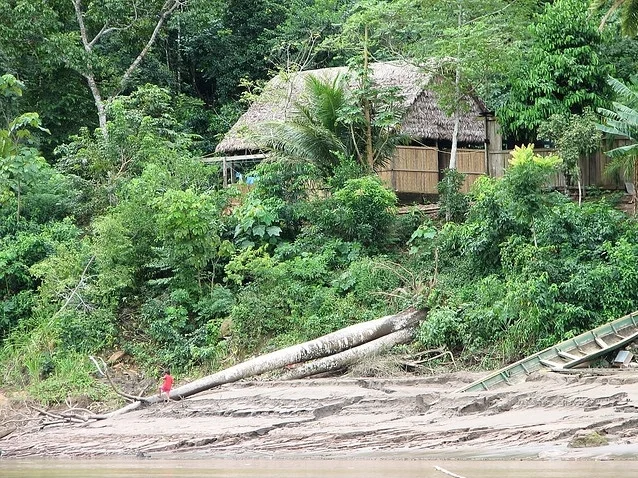 House on the Beni River. Photo by Jeff Lufkin