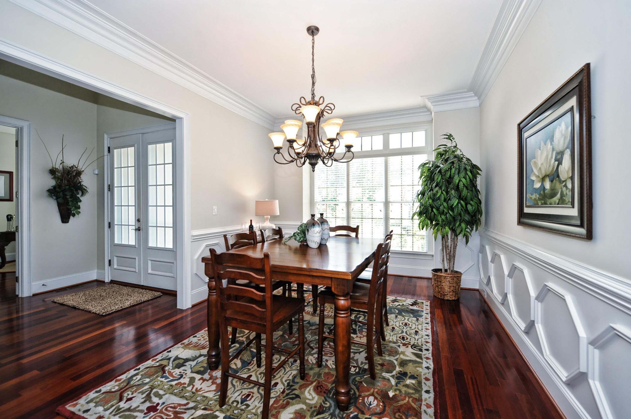 Dining_Room.jpg
