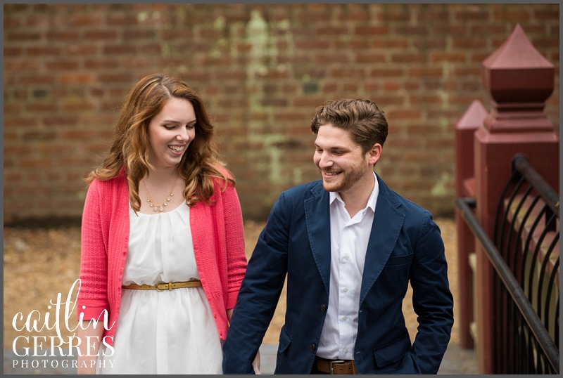 William and Mary Campus Engagement Session Photo-10_DSK.jpg