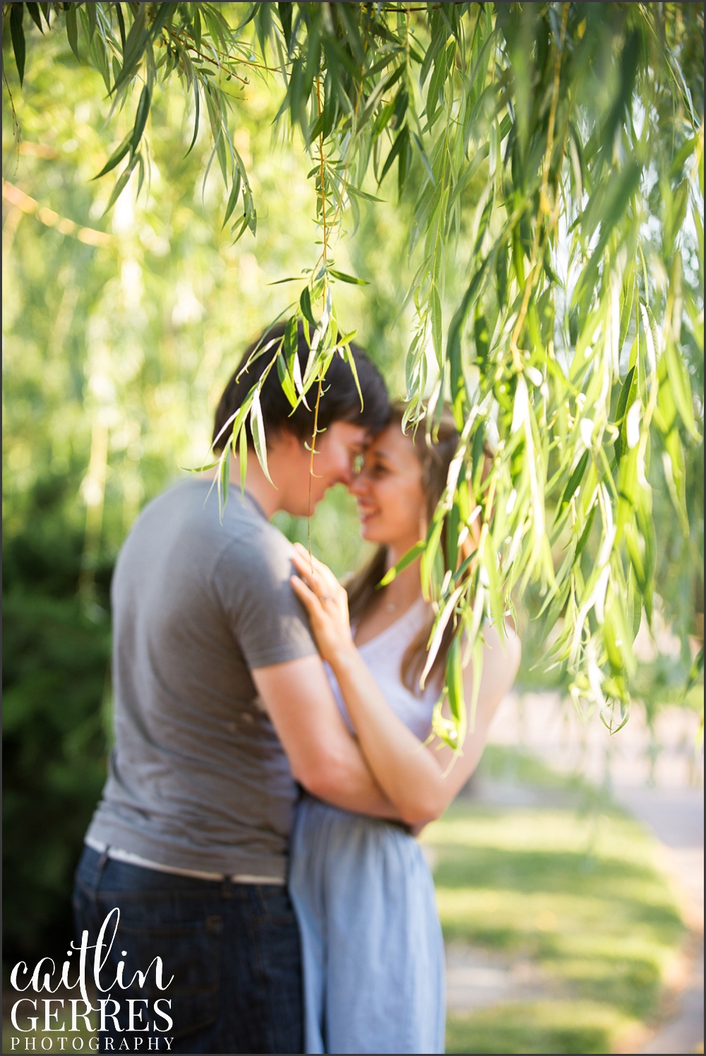 Norfolk Pagoda Engagement Session Photos-7_WEB.jpg