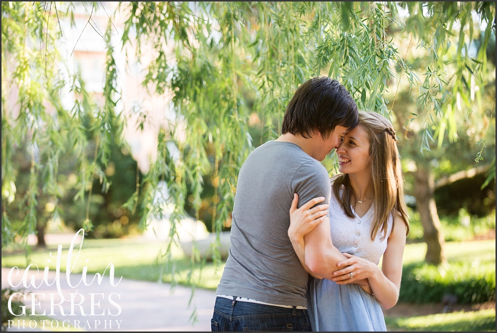 Norfolk Pagoda Engagement Session Photos-8_WEB.jpg