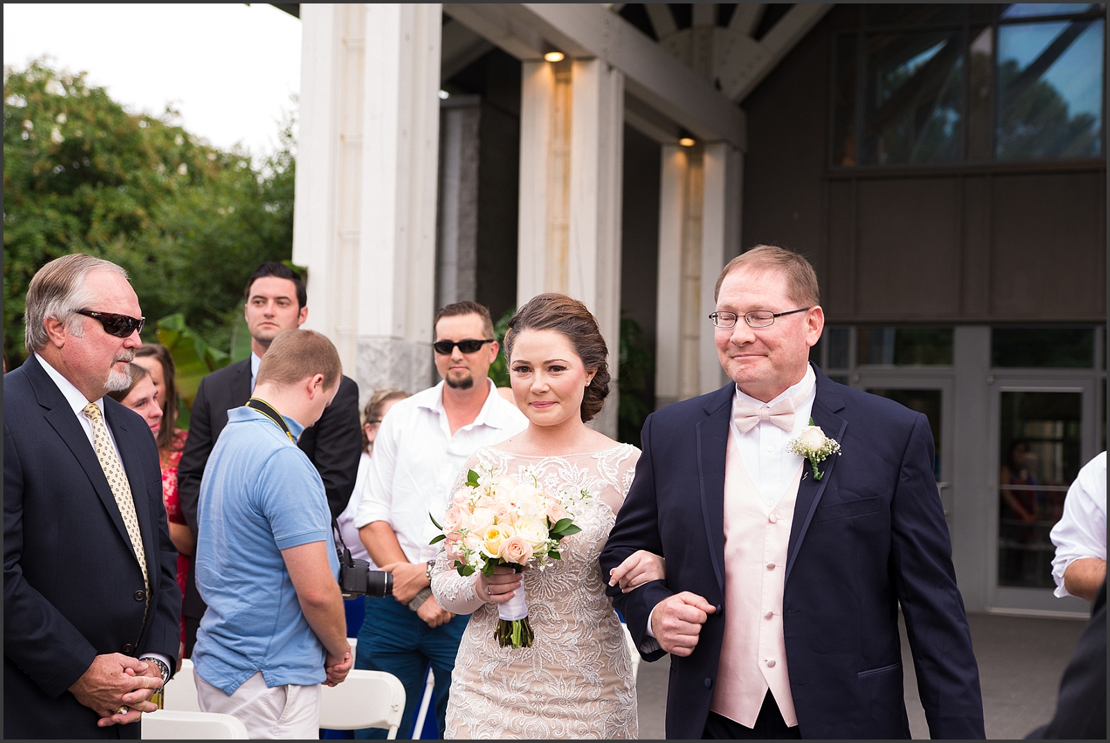 Blush and Navy Norfolk Botanical Gardens Wedding Photo-216_WEB.jpg