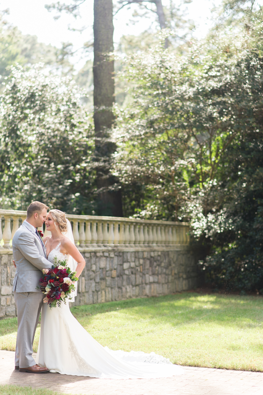 Fall Norfolk Botanical Garden Wedding at Renaissance Court-159.jpg