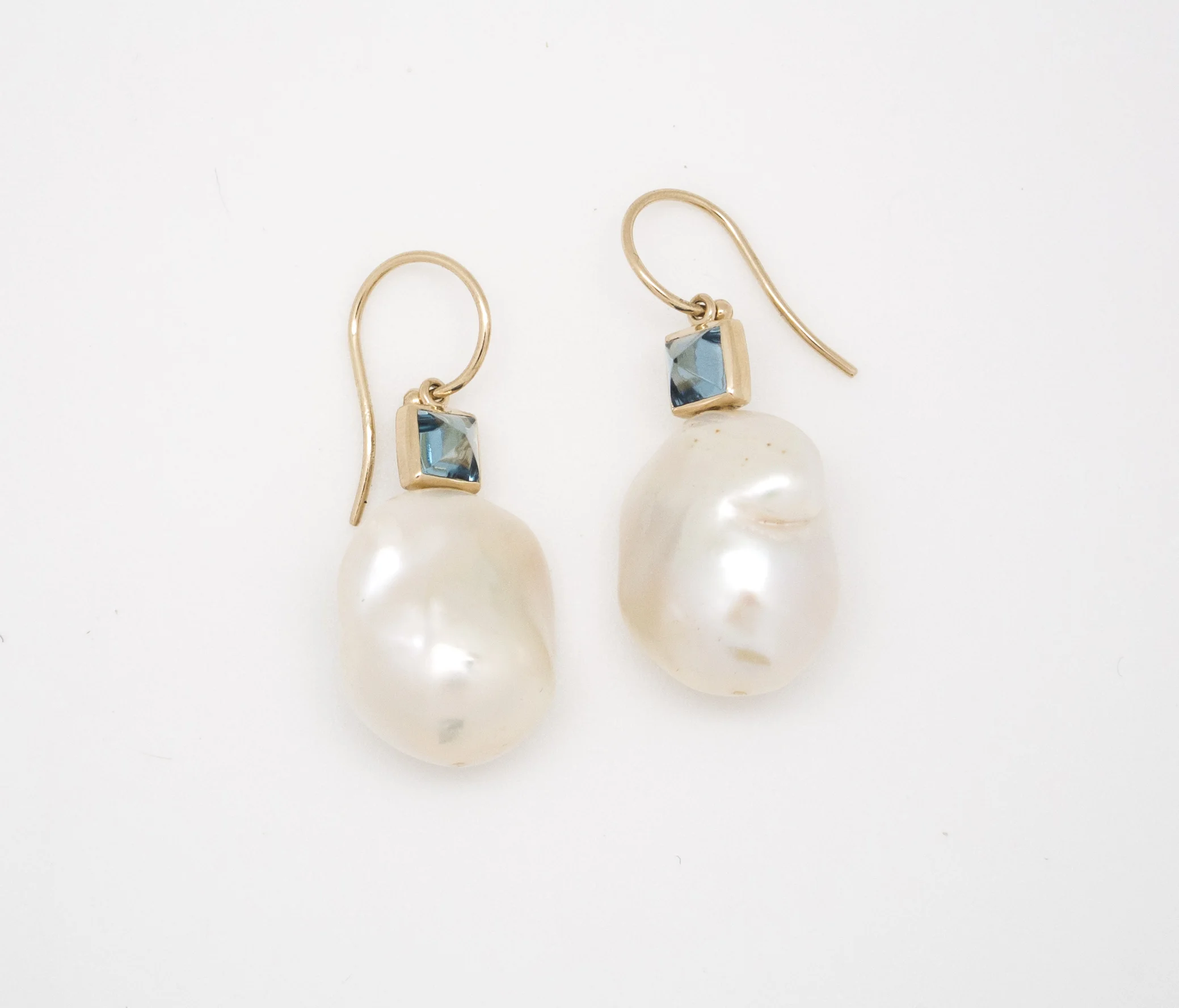 14k yg topaz drops .jpg