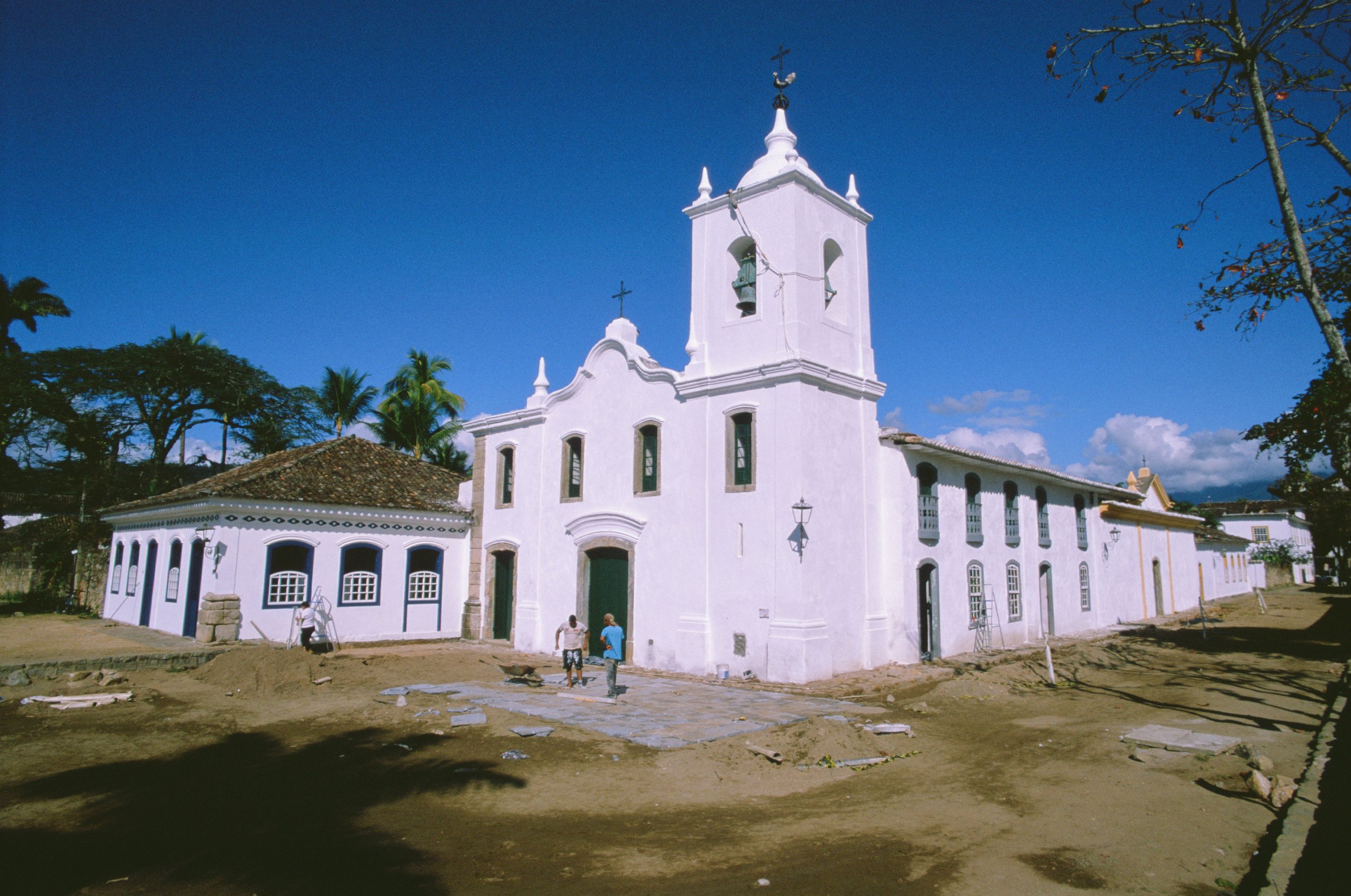 Bra-Par-WhiteChurchRenovation.jpg