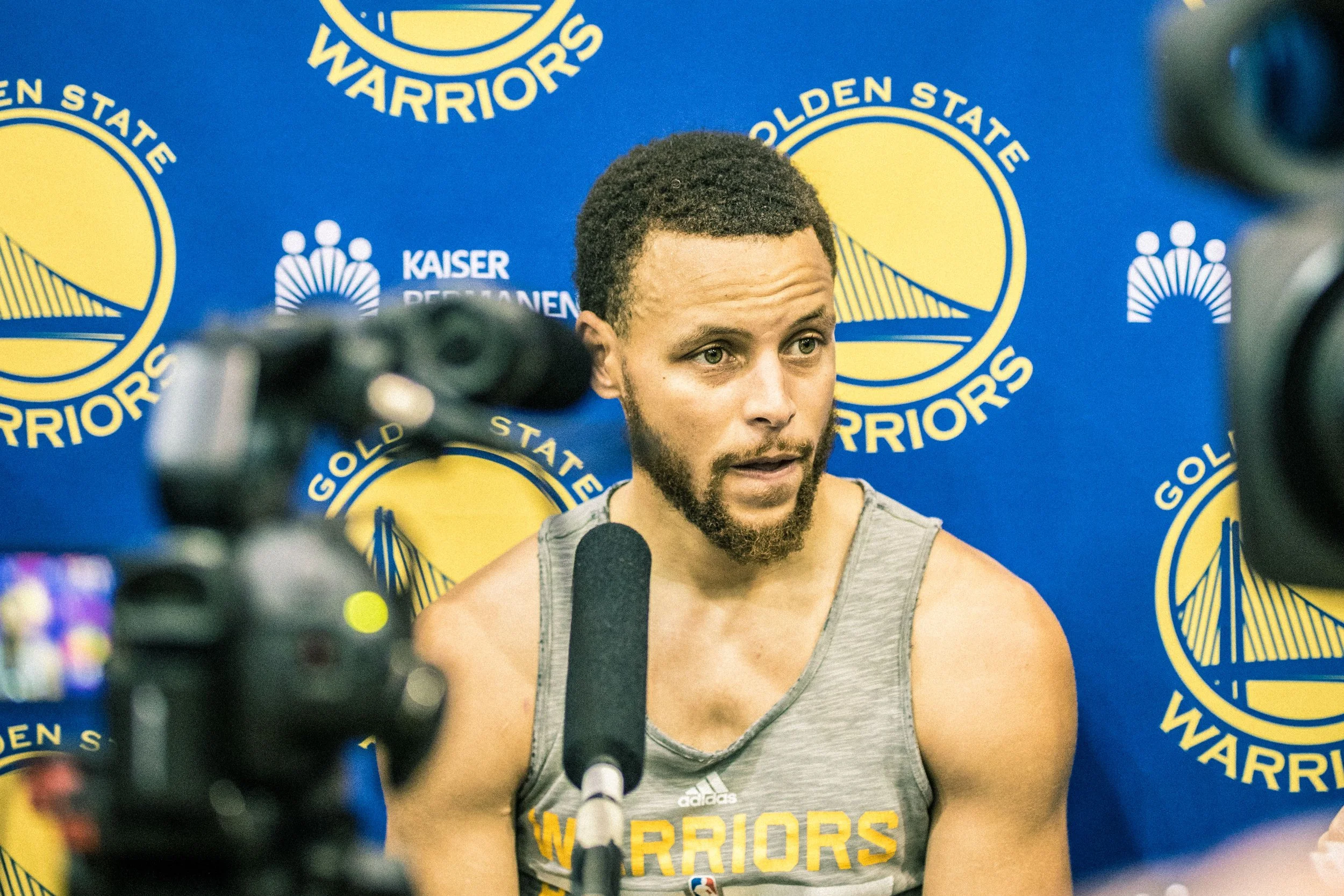 Oak-WarriorsPractice-StephPress-2.jpg