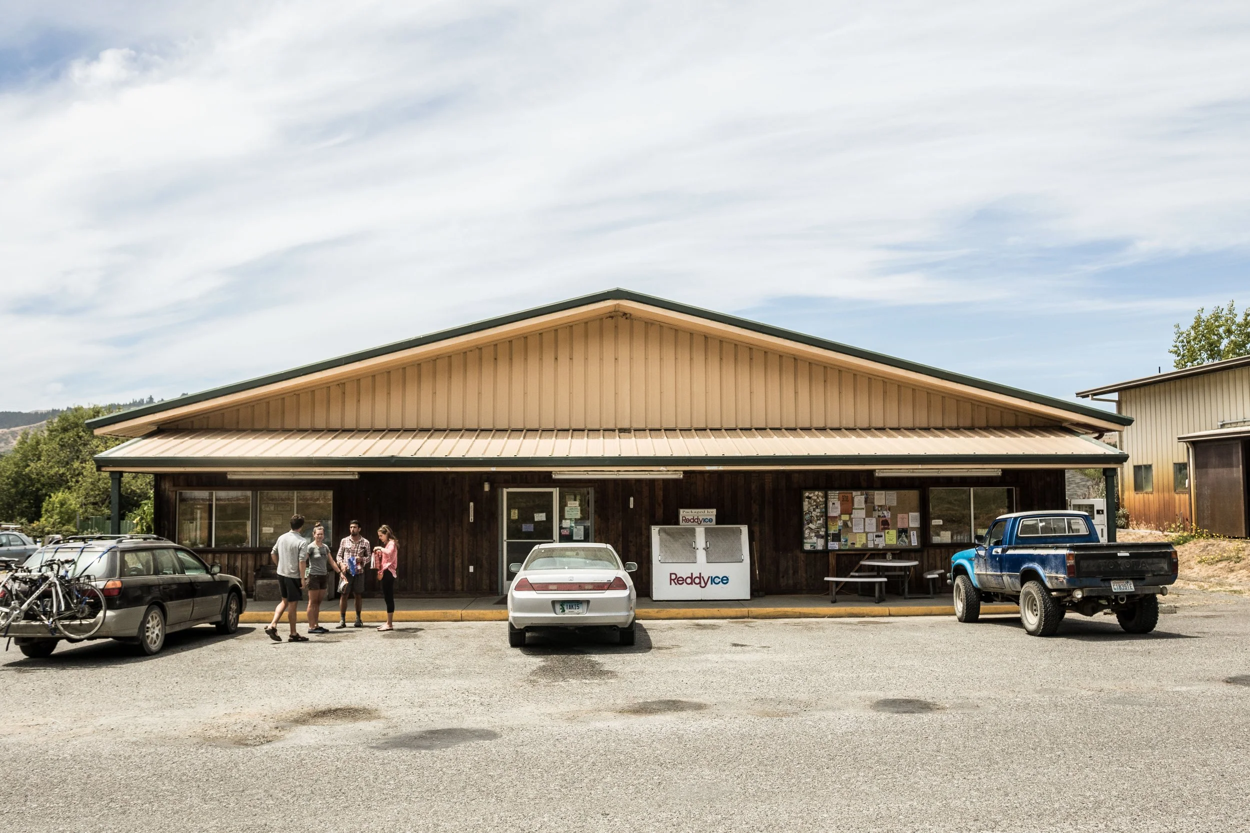 CA-LostCoast-GasStation.jpg
