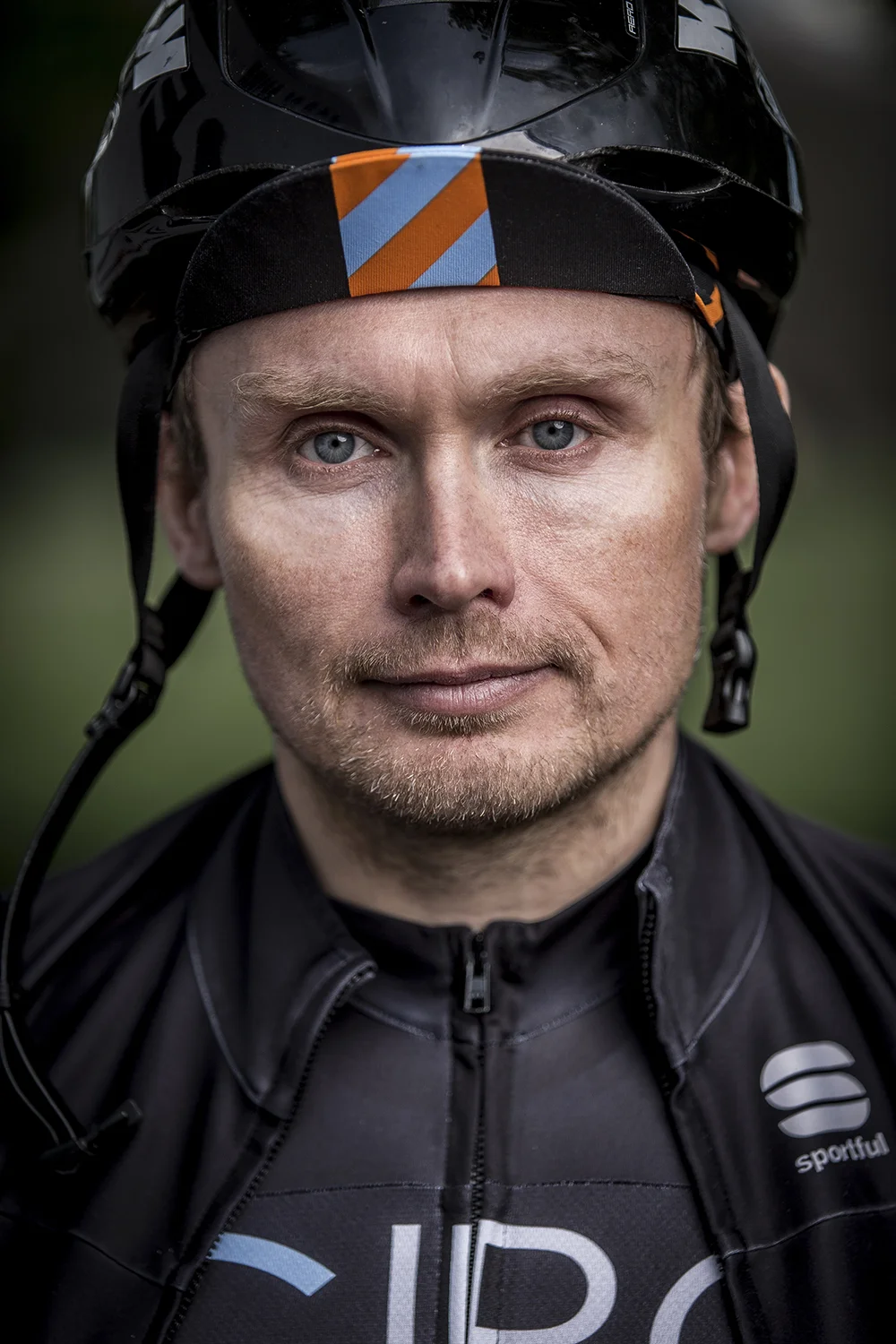 London 2 Paris 24hr cycle sportive.
Photo credit : Chris Winter