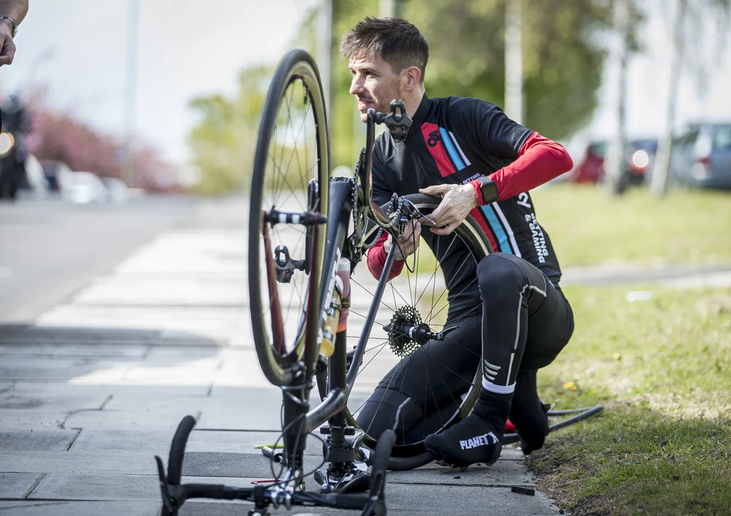 London 2 Paris 24hr cycle sportive.
Photo credit : Chris Winter