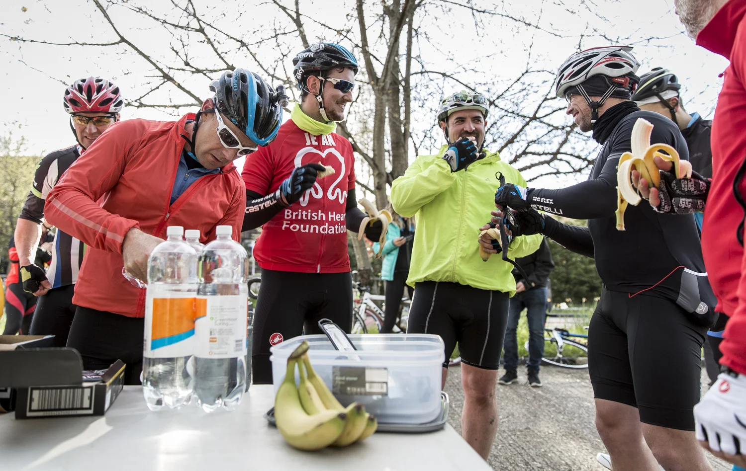 London 2 Paris 24hr cycle sportive.
Photo credit : Chris Winter