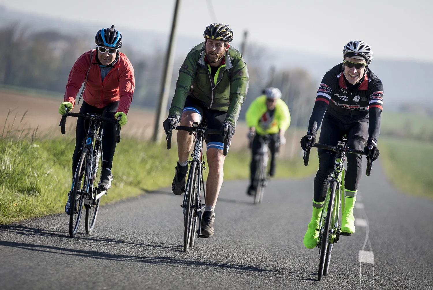 London 2 Paris 24hr cycle sportive.
Photo credit : Chris Winter