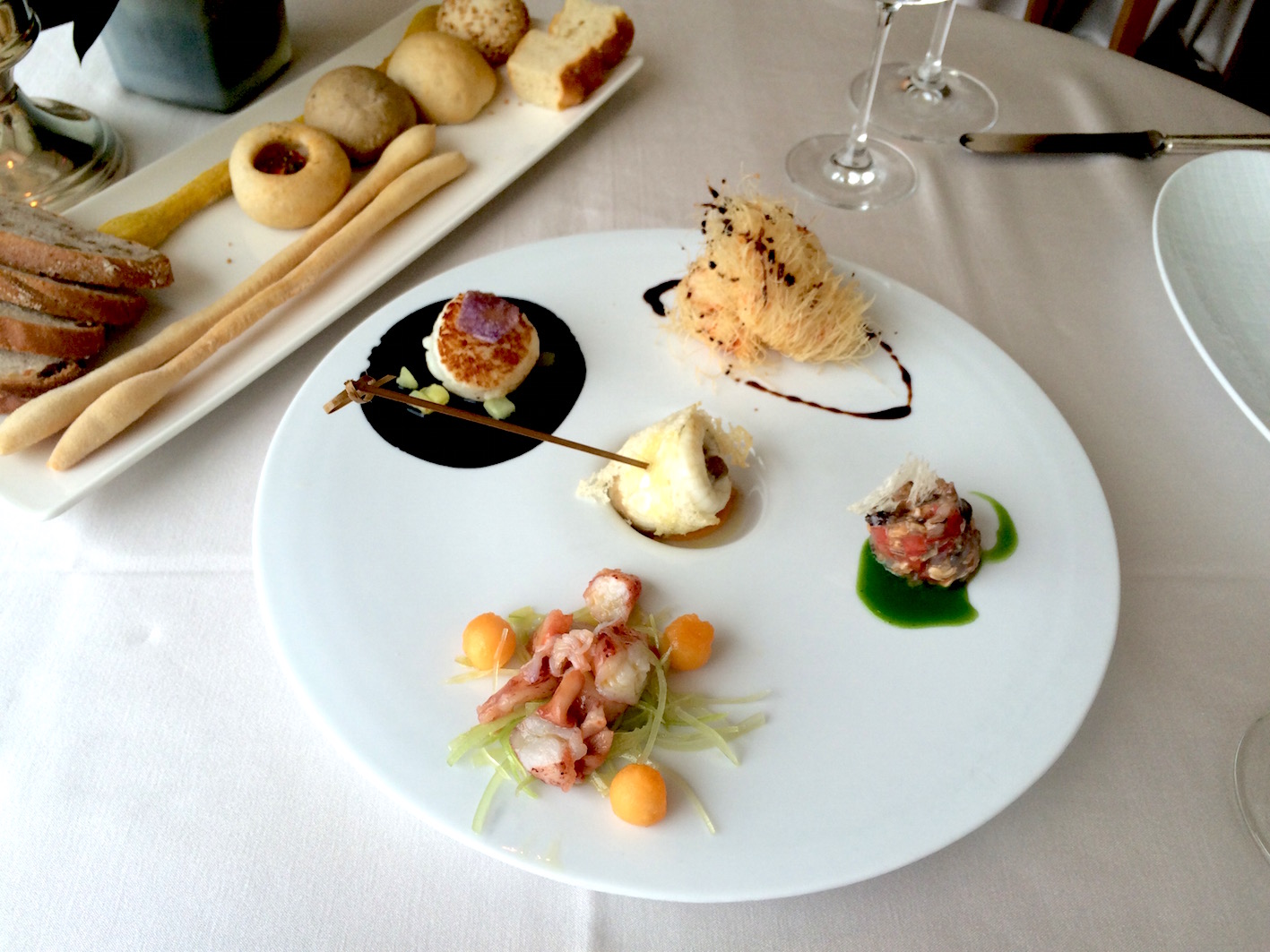 Esplanade restaurant in Desengano del Garda, Italy