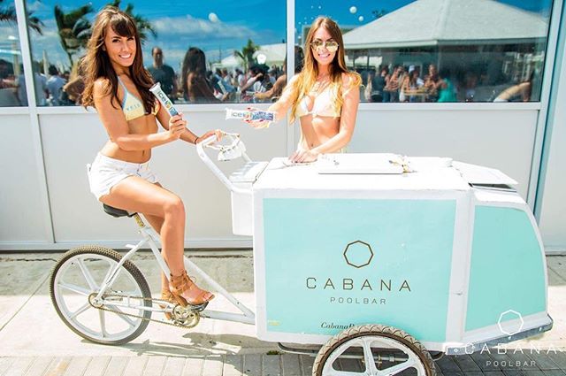 #TBT to our weekend sampling at the beautiful @cabanapoolbar. Who got to try one? 😝😎🎉💃 #freezie #stayhydrated #goodvibesonly #summersixteen