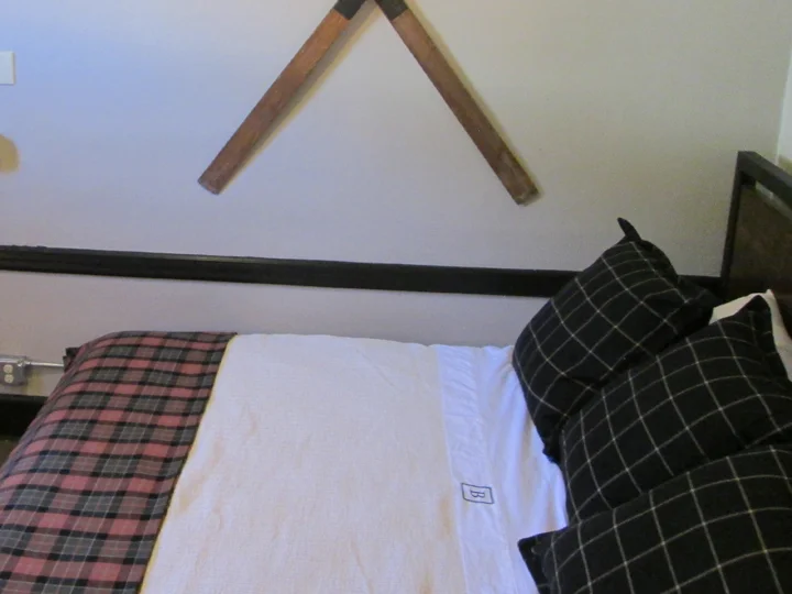 Bed.jpg