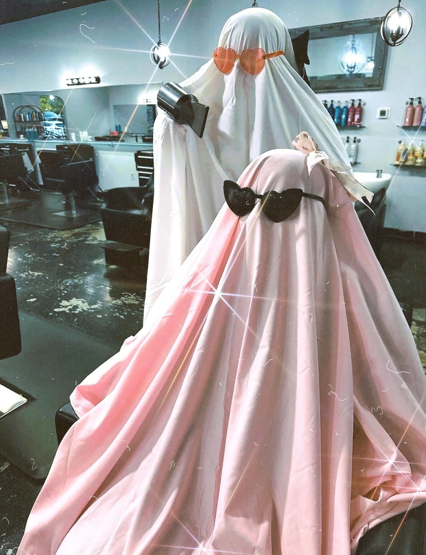 Happy Halloween from Franklin's spookiest squad! 💀👻🎃 Need a hairstyle that's to die for? #pinkmulletsalon #franklintn #HappyHalloween