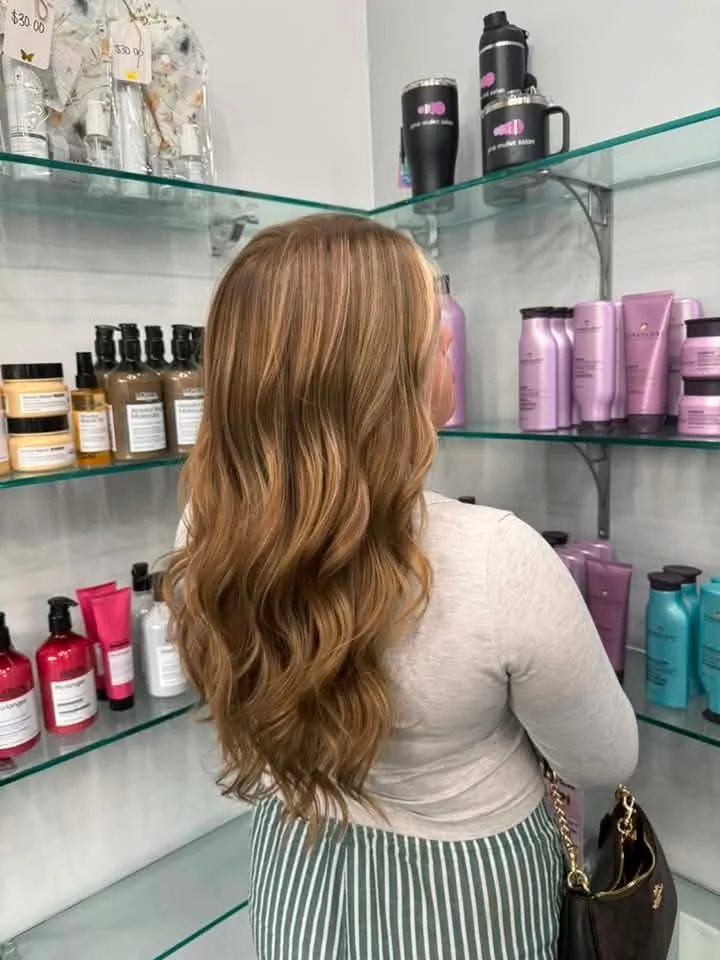 Hey Franklin, TN 👋💞 Dream hair is closer than you think! Whether you&rsquo;re craving a subtle update or a bold new vibe, your perfect appointment is just a call or click away&mdash;and online booking makes it super simple 😉 We&rsquo;re all about 