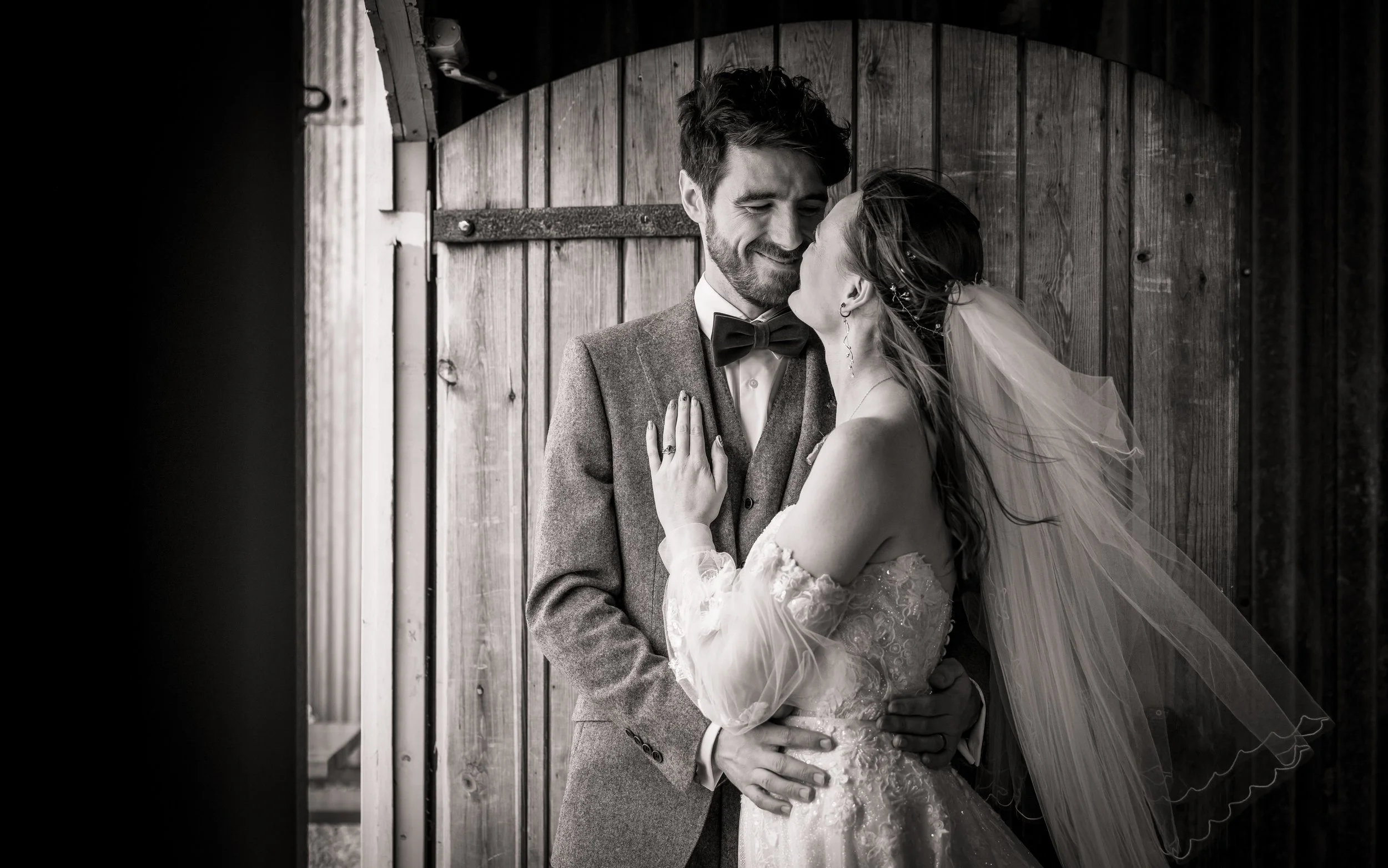 0049-berts-barrow-wedding-photography-leeds.jpg