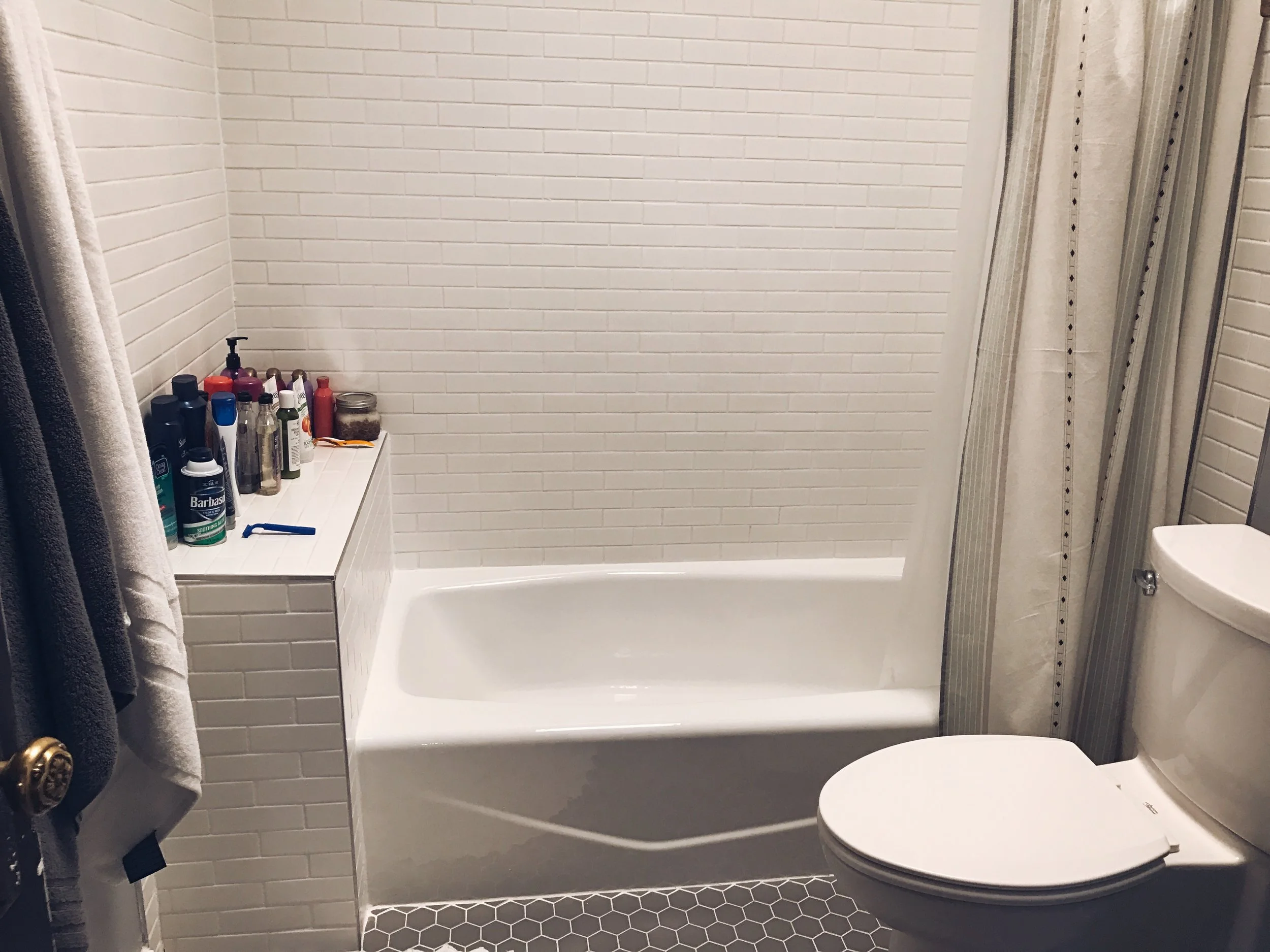 Bathtub.jpg