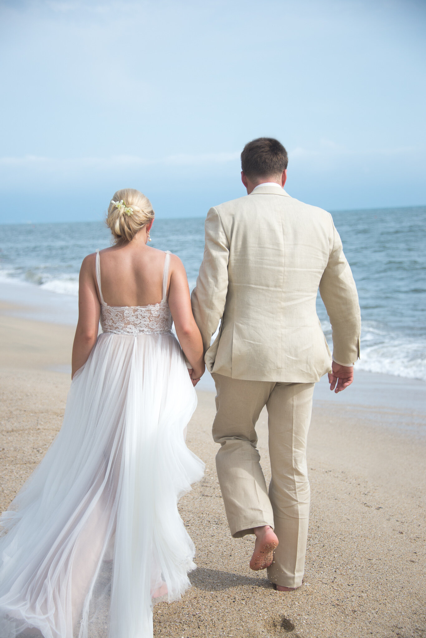 Beach wedding on Oregon Coast