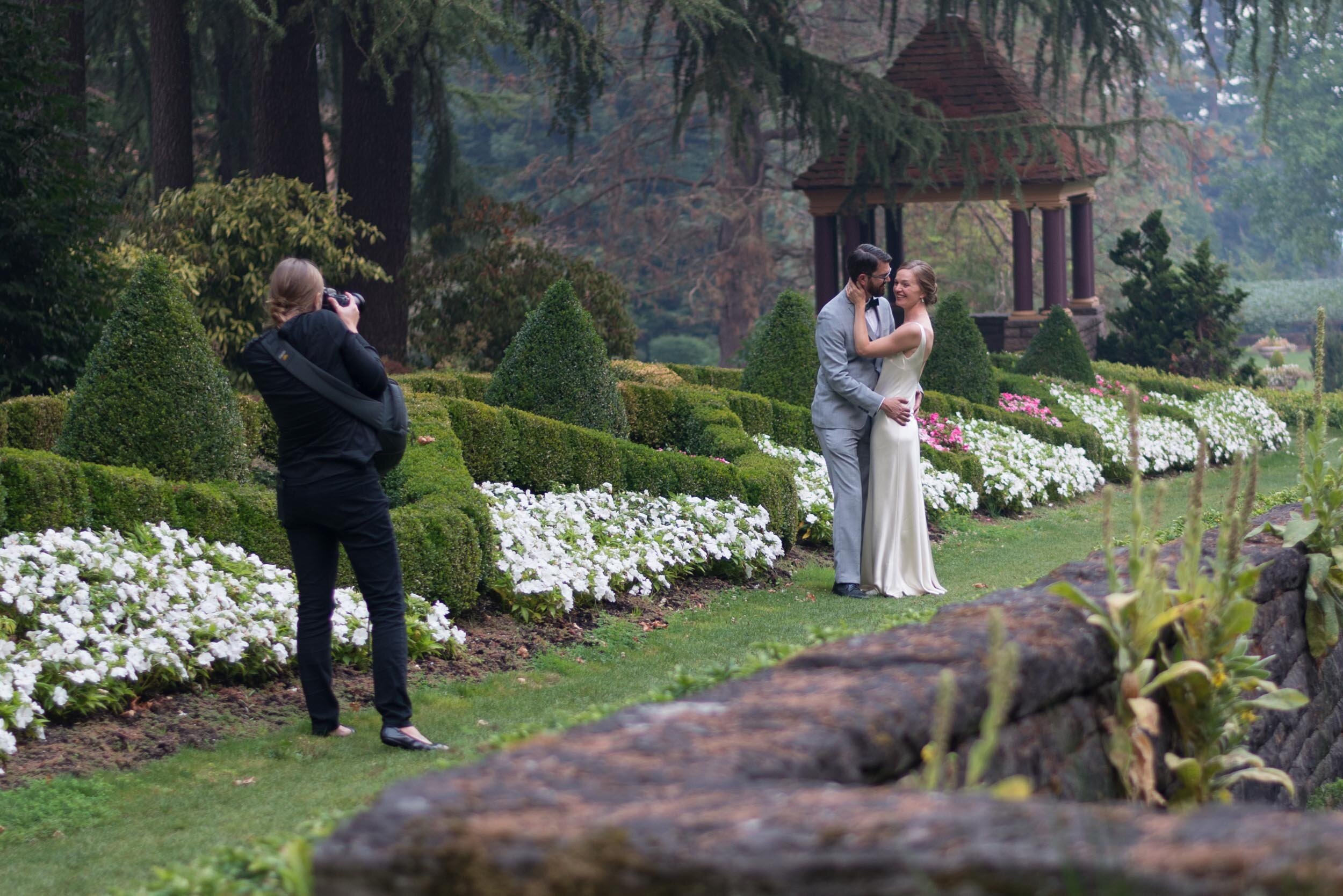 Candid Wedding Photographer in Olympia, Washington