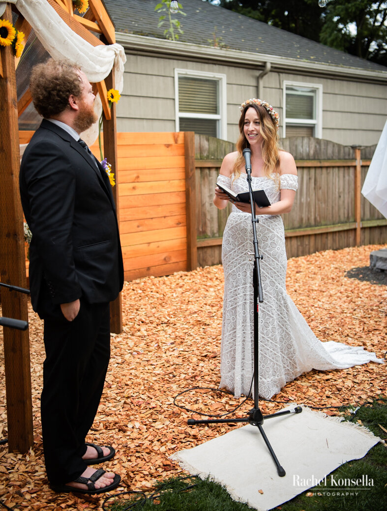 Covid-19 Elopement in Portland Oregon a backyard wedding07.jpg