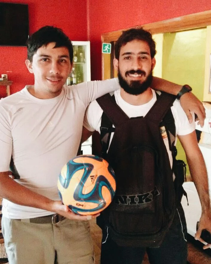 Paco, eu e La Pelotuda e um sonho em comum: a transformação por meio do futebol.