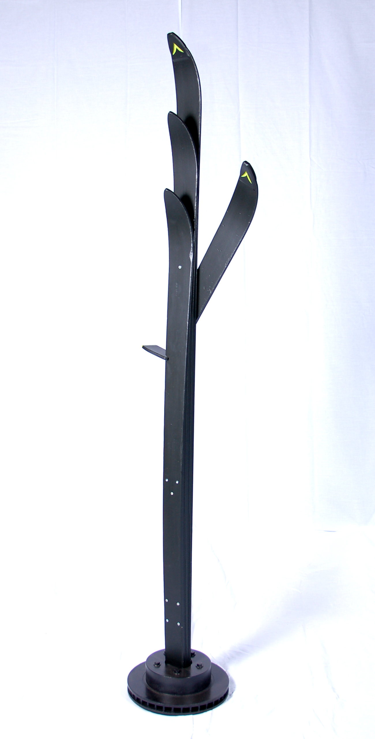 Coat Rack 01.jpg