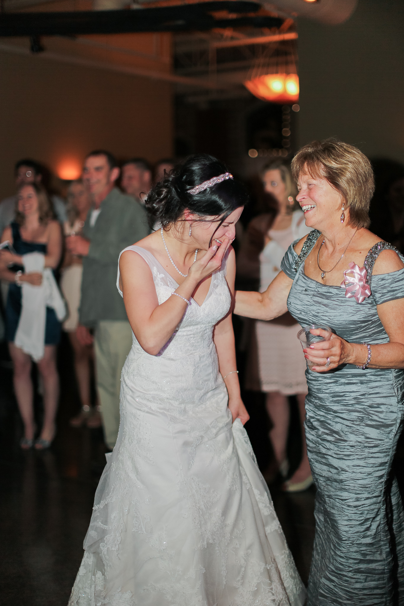 Schlitz Audubon Nature Center Wedding Photography | The Black Swan Venue |Milwaukee WI Photographers  | www.karenann.photography | Green Bay | Door County | Madison | Destination | Midwest 