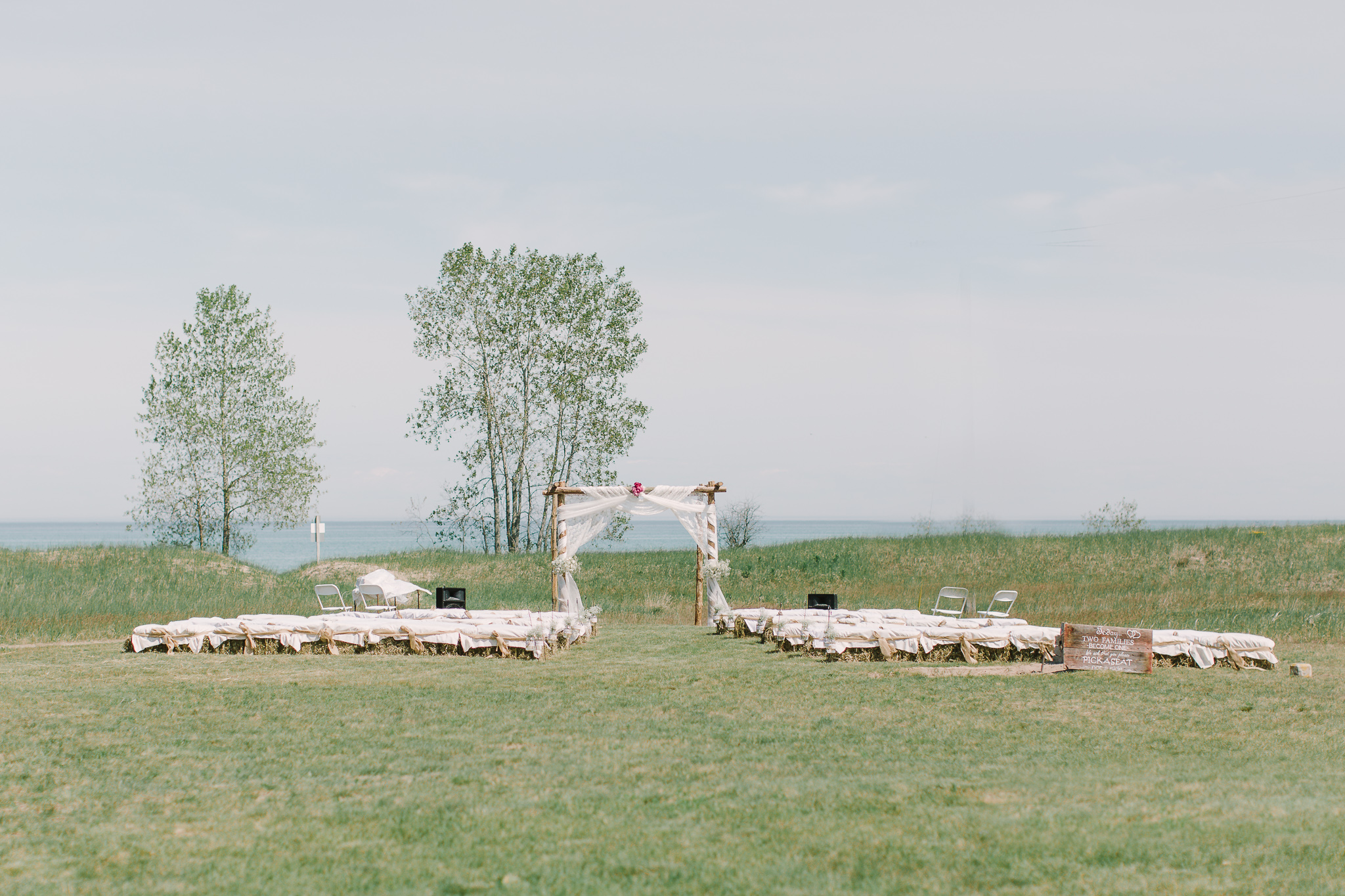 Point Beach State Park Wedding  | Rustic Lighthouse | Wisconsin Bride | Milwaukee WI Photographers  | www.karenann.photography | Green Bay | Door County | Madison | Destination | Two Buds Floral 